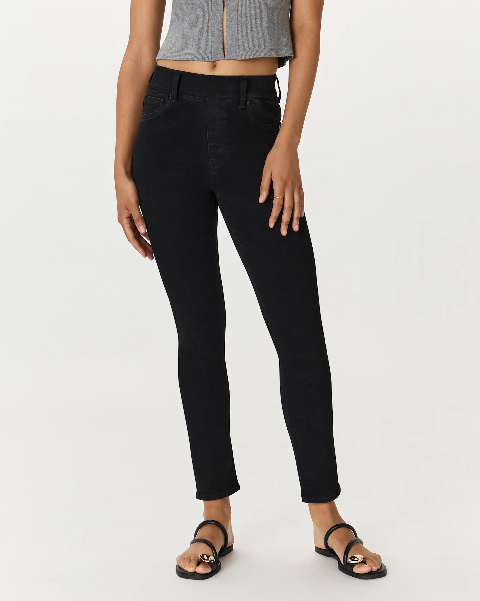 Nina Stretch Pull-On Skinny Jeans in Raven Black | Quince