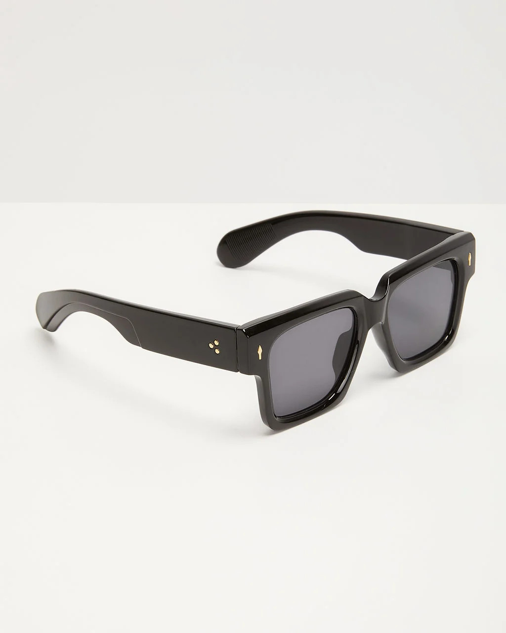 Iselin Classic Square Sunglasses | VICI