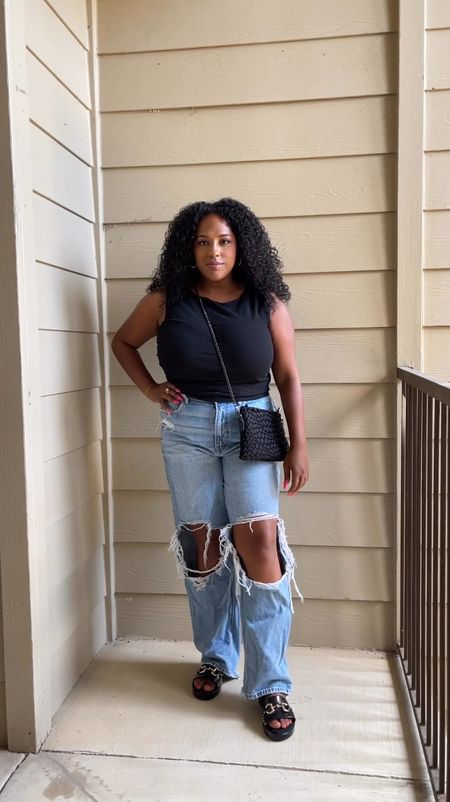 Another day, another casual outfit

My top from Abercrombie is sold out so I tagged two similar ones. My jeans are a 14 from American Eagle. My shoes are a size 8 and fit true to size. 

#LTKStyleTip #LTKMidsize #LTKFindsUnder100