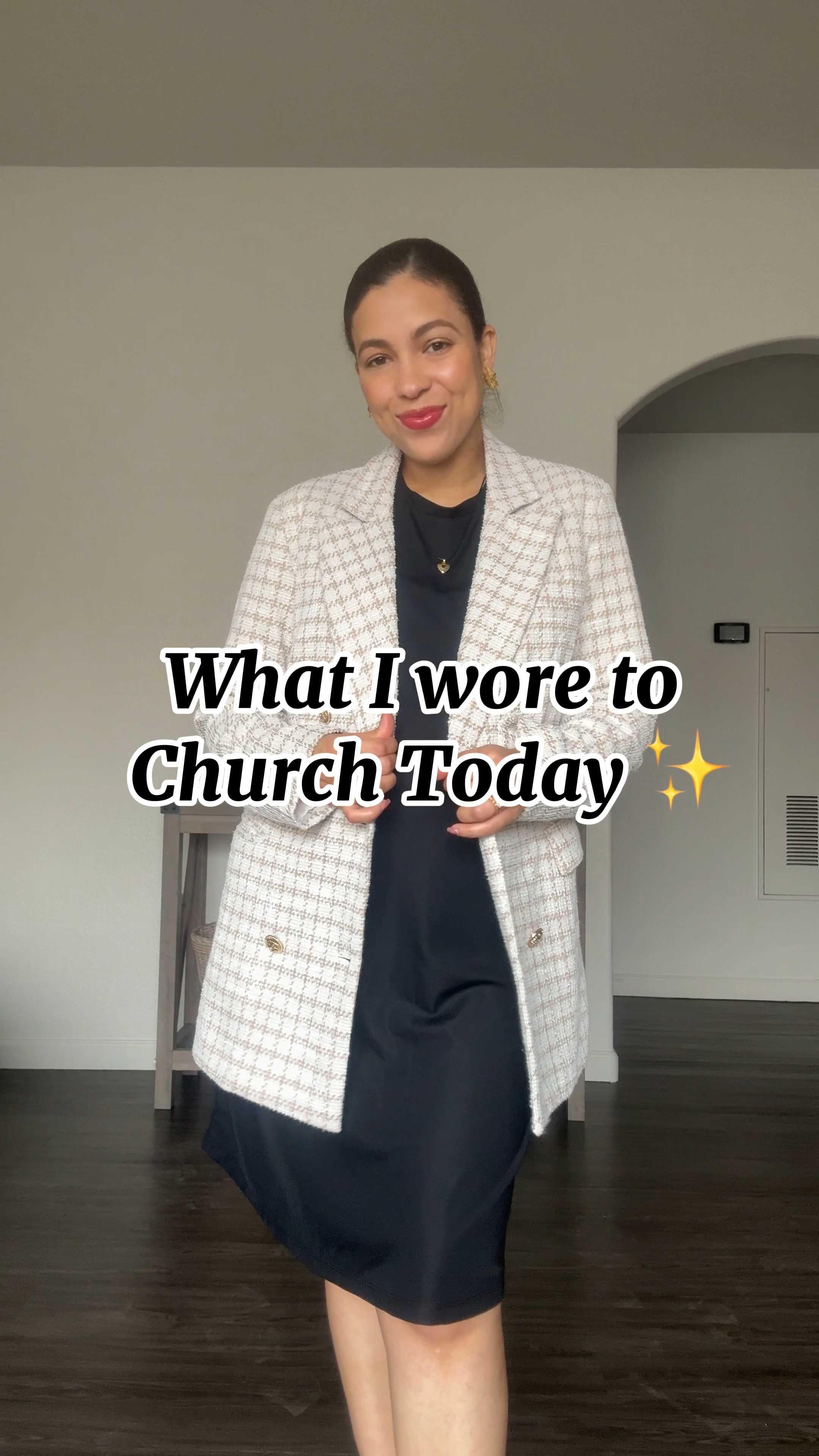 I love a comfy and stylish outfit ✨ Happy Sunday everyone 💕

Styling the bump | maternity outfit | tweed blazer | black dress 

#LTKPetite #LTKStyleTip #LTKBump