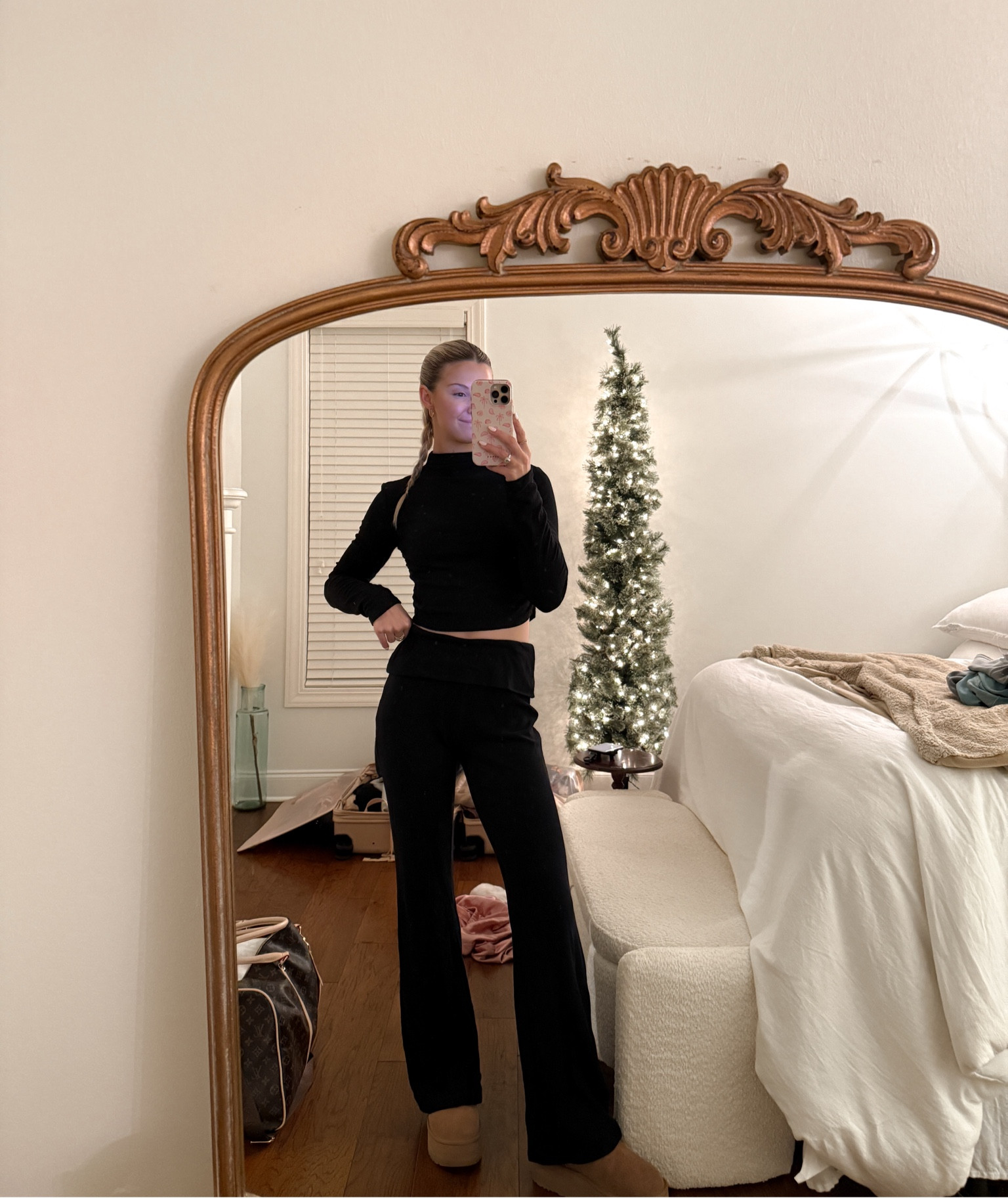 Amazon set 🖤#amazon #loungewear #amazonset #twopieceset #uggsoutfit

#LTKU #LTKFindsUnder50 #LTKHoliday #LTKFitness #LTKSeasonal #LTKStyleTip