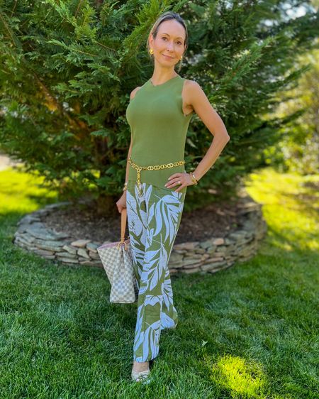 Ann Taylor 💚🤍 Julie Vos (even my teen daughter approved this outfit and did not think it’s cringe Lol)

#LTKOver40 #LTKWorkwear #LTKItBag