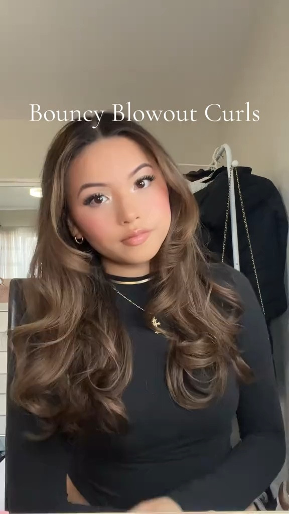 bouncy blowout curls with a thermal brush!


#LTKstyletip #LTKfindsunder50 #LTKbeauty