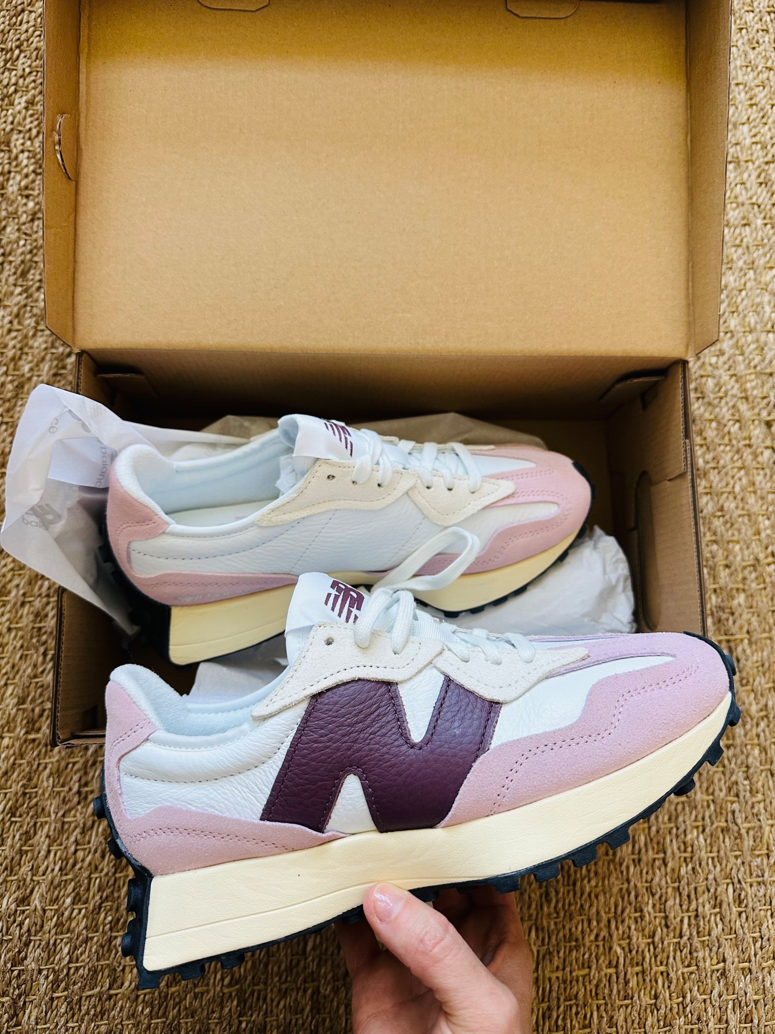 New sneakers!
New balance 327
New color / maroon and pink 🤩
True to size. 
Spring sneakers 

#LTKSeasonal #LTKActive #LTKShoeCrush