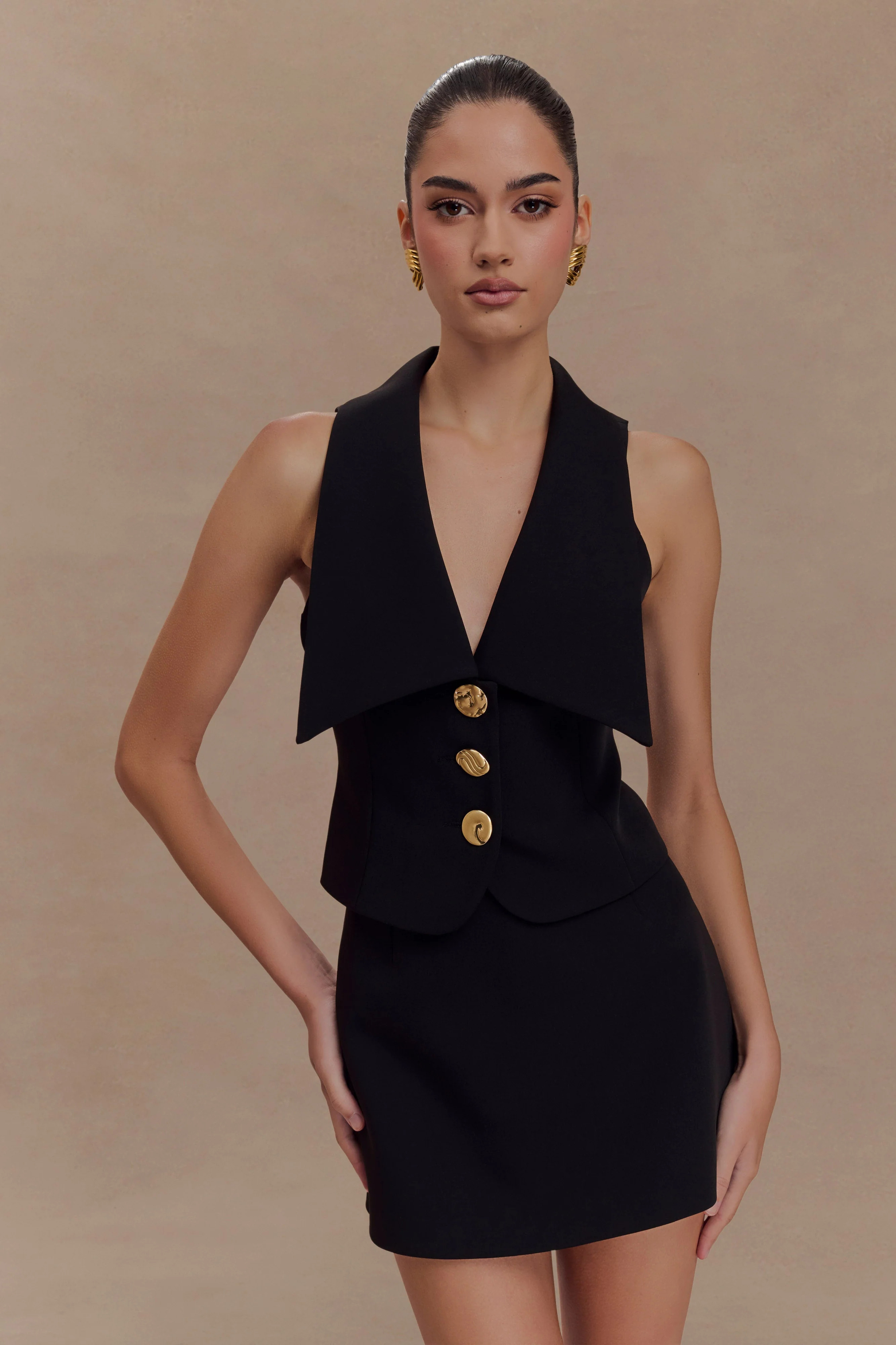 Mixed Button Vest - Black | MESHKI US