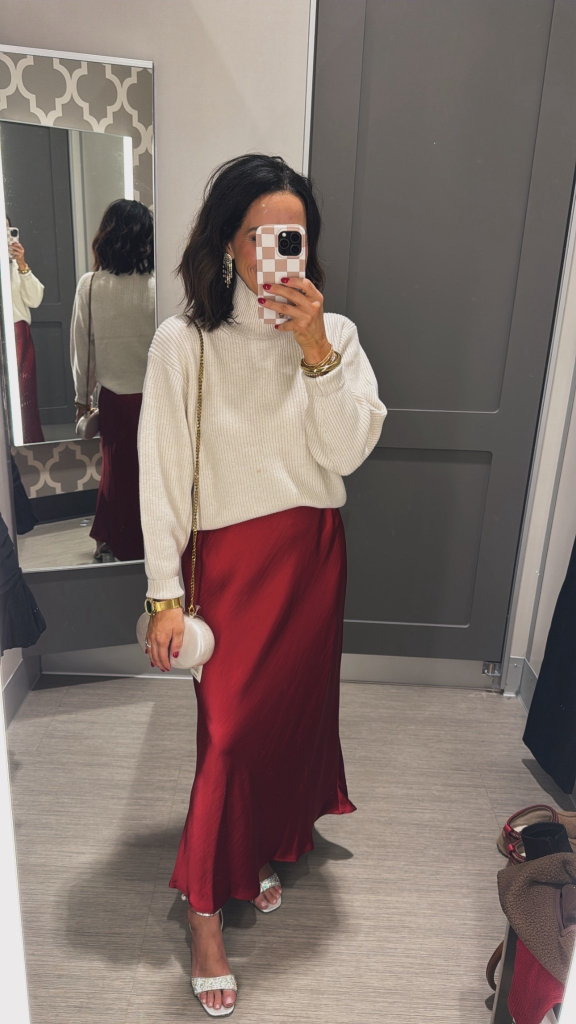 This stunning holiday look is a 10/10, y’all!!! I love the turtleneck paired with this beautiful red satin skirt, so classic & elegant! VintagePickin target finds target winter fashion holiday party looks festive outfit Christmas outfit Christmas must have

#LTKootd #LTKHoliday #LTKSeasonal