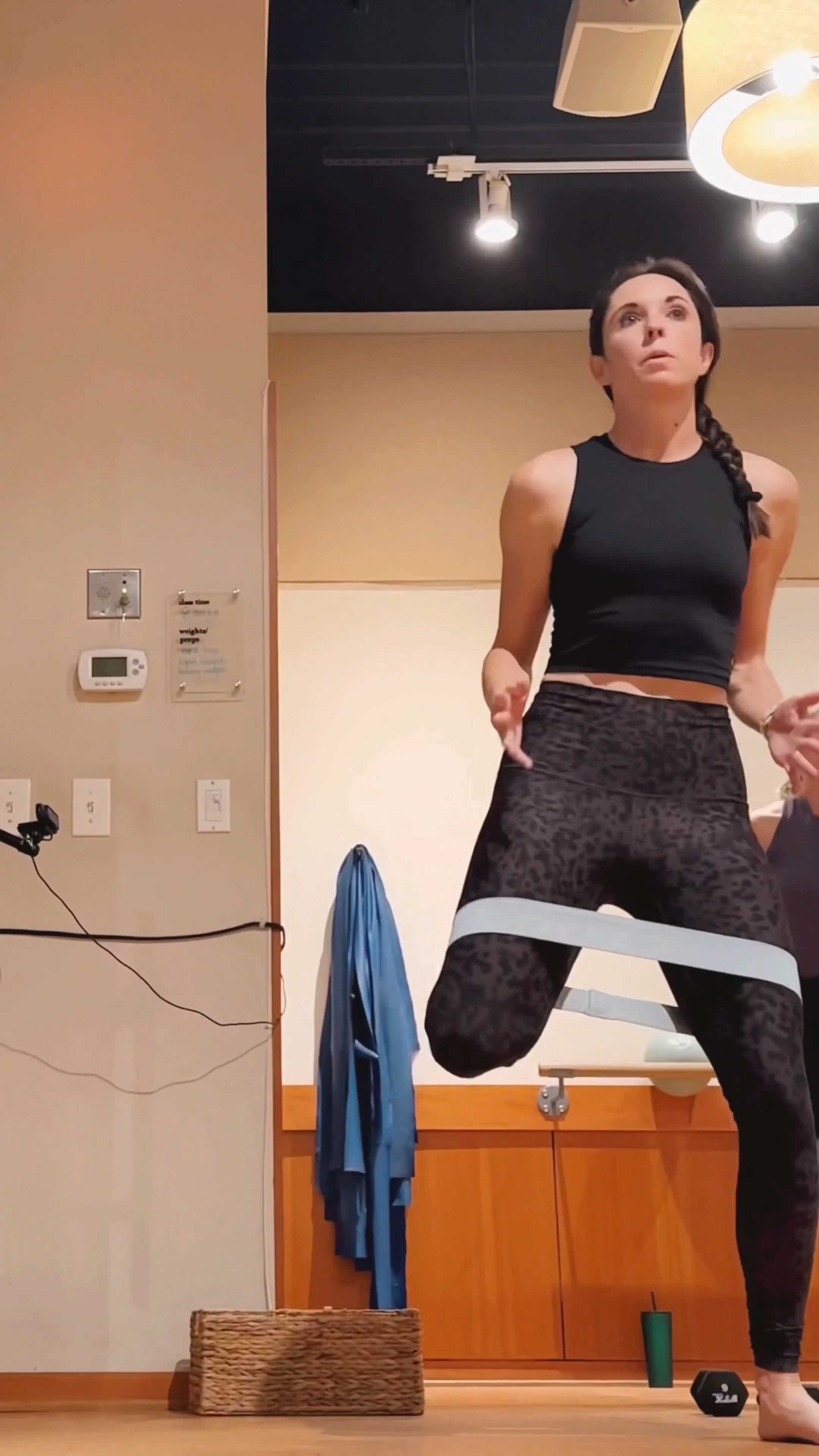 Amazon workout favorites that are the perfect Lululemon dupes! So affordable and comfy!! Crop high neck tank with light removable padding and high rise leggings 🙌🏻 #amazon #fitness #workout #runningg

#LTKfitness #LTKVideo #LTKsalealert