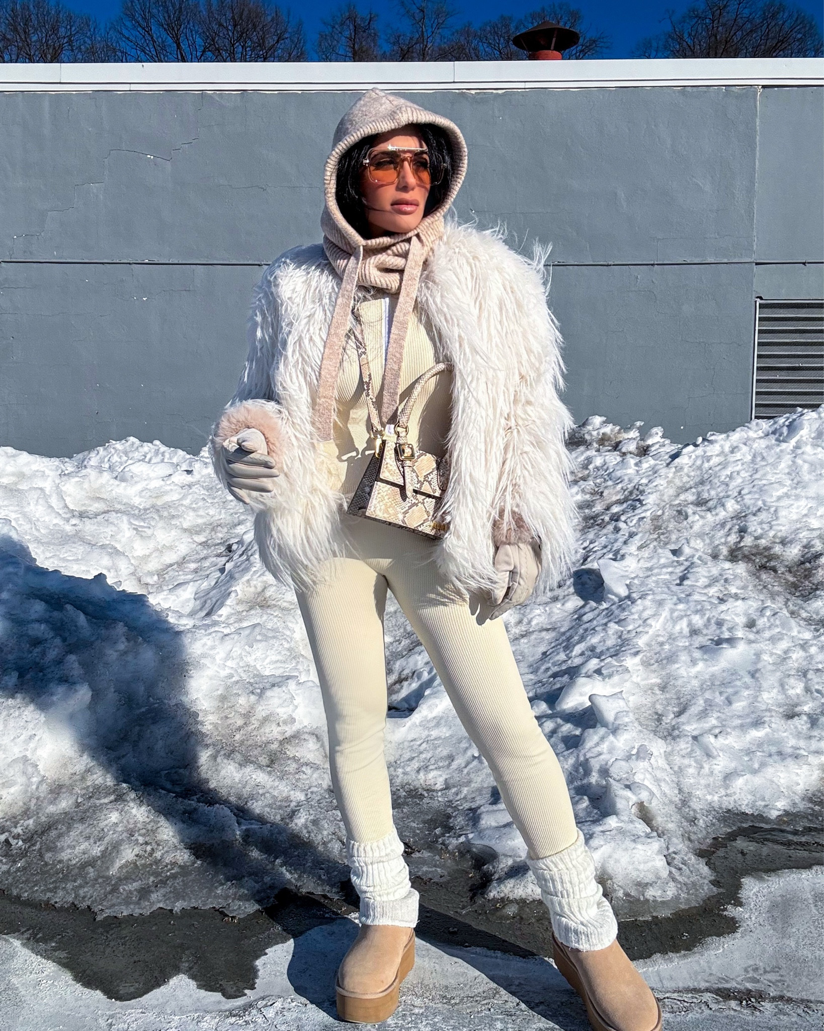 Winter whites🤍❄️ Full look linked below!

#LTKSeasonal #LTKPetite #LTKootd