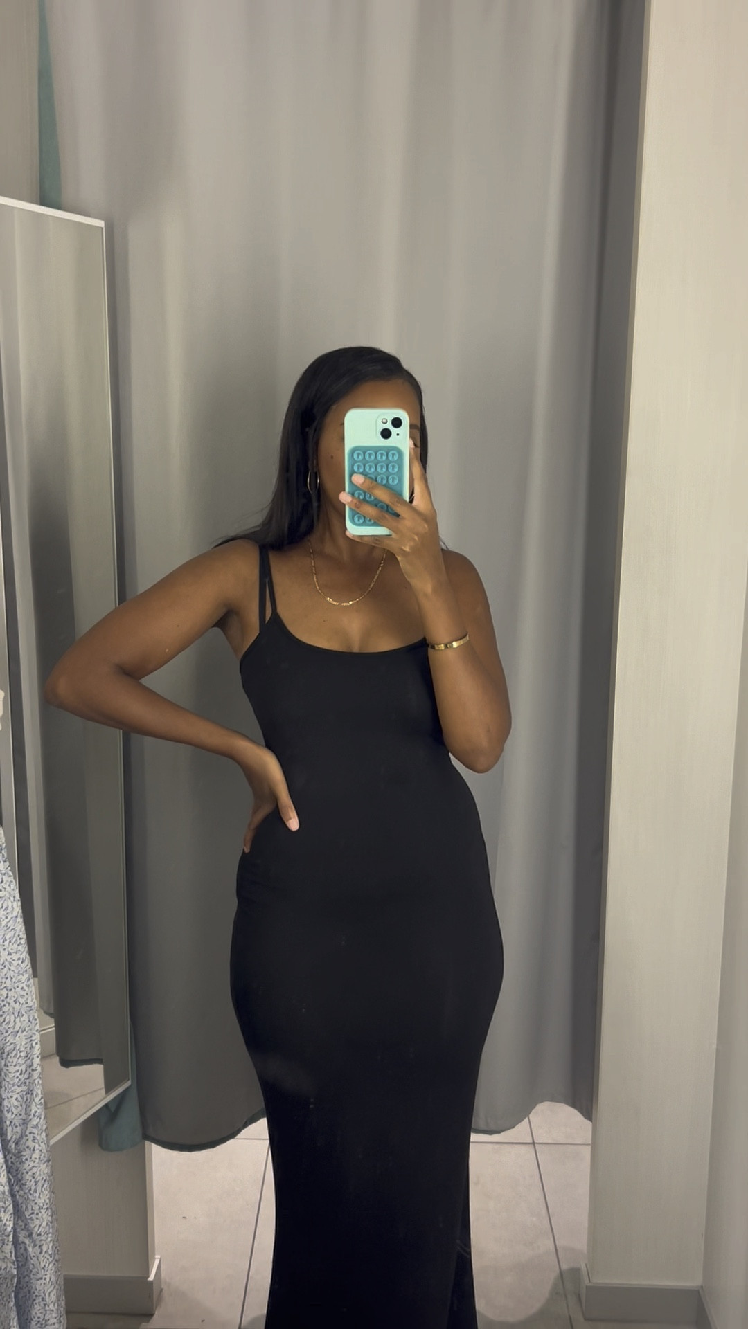 Skims dupe dress - wearing a size M 
#skimsdress #shapewear #seamlessunderwear #loungewear #amazonfinds #amazondress 

#LTKstyletip #LTKfindsunder50