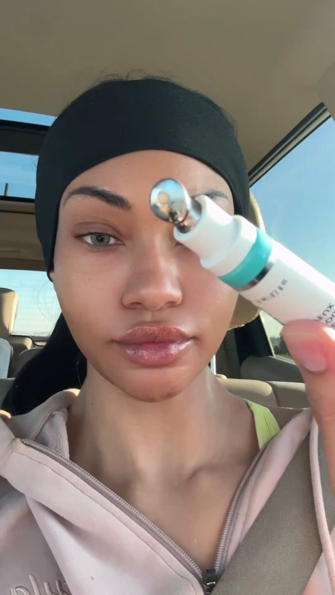 Under eye bags bye bye🤩 thank me laterr

#LTKHoliday #LTKselfcare #LTKGiftGuide