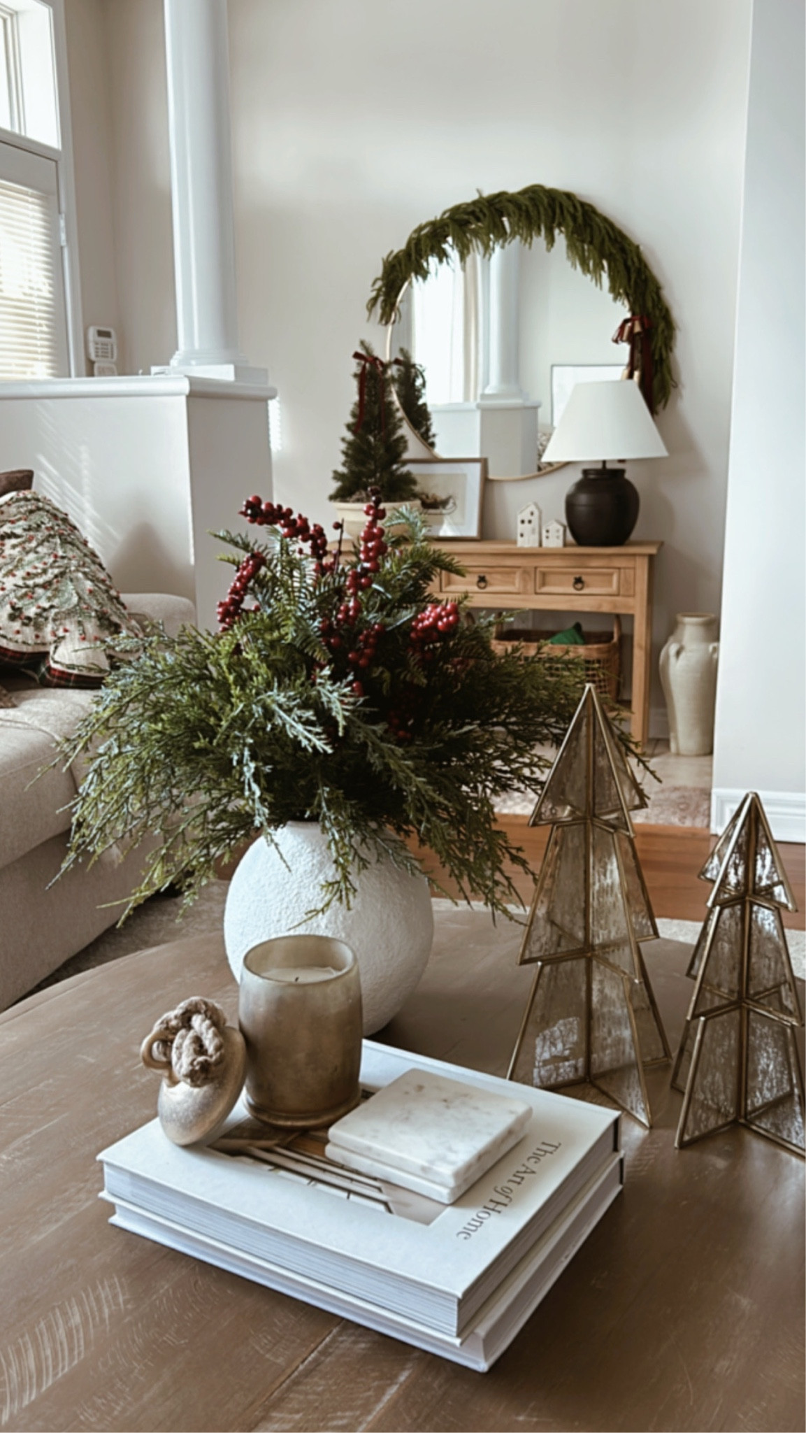 Entryway POV 🤎

neutral christmas | christmas entryway | decorating for christmas | Canadian home finds | Christmas decor | canadian links | 

#LTKwinter #LTKcasa #LTKcanada