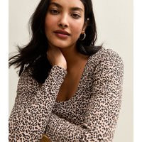 Women's Brown Leopard Print Scoop Neck Ribbed Long Sleeve Top New Look | New Look (UK)