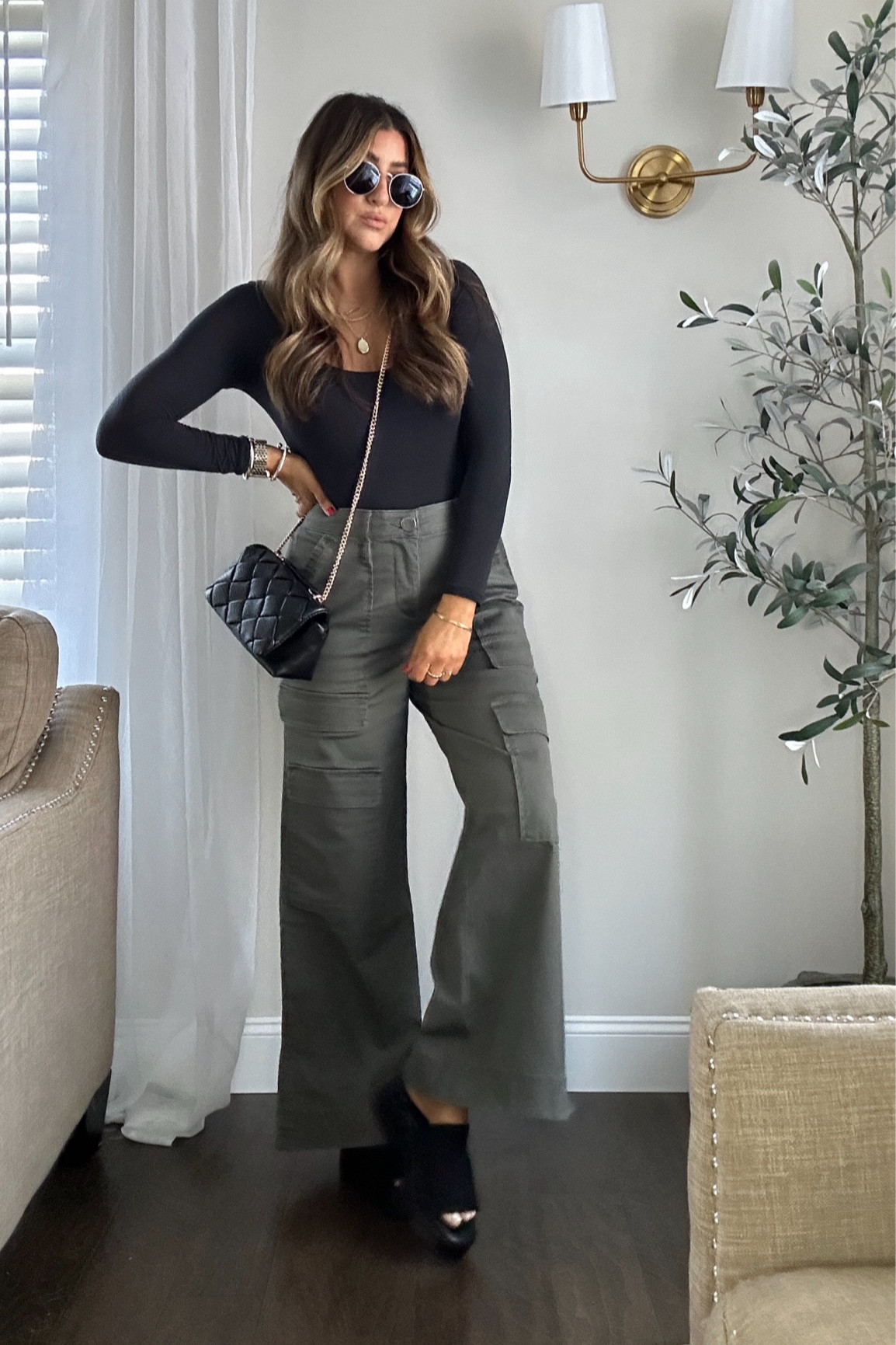 Elevated casual spring transition outfit. Wearing size 6 in pants! Xx

#LTKstyletip #LTKfindsunder50 #LTKSeasonal