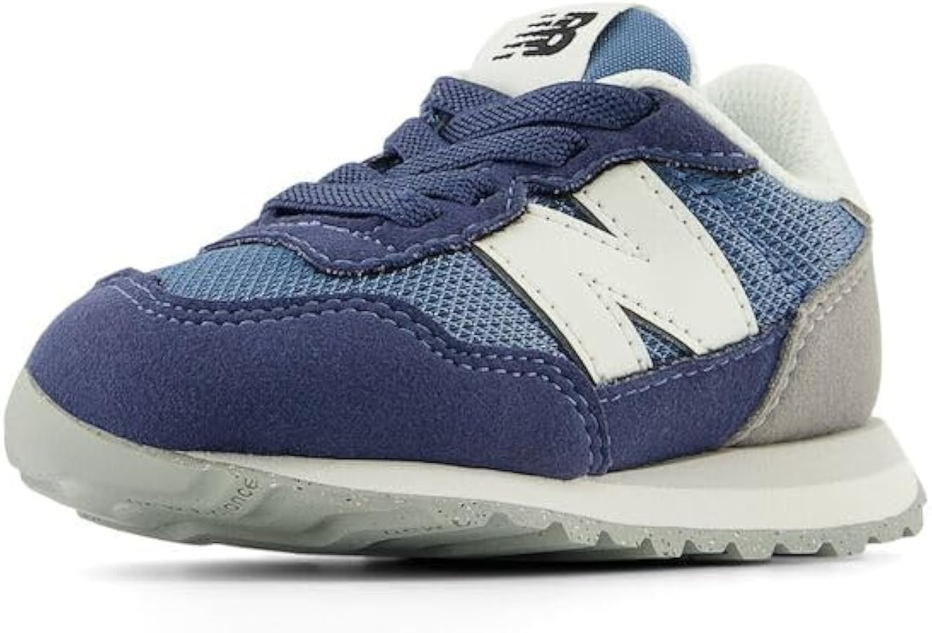 New Balance Kids' 237 V1 Lace-Up Sneaker | Amazon (US)