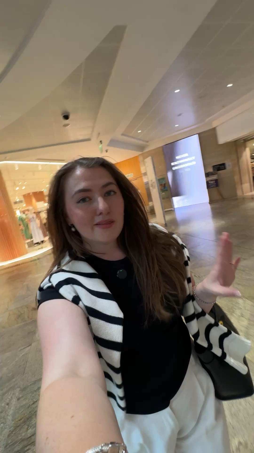 Come shopping with me at Hobbs as a petite girl