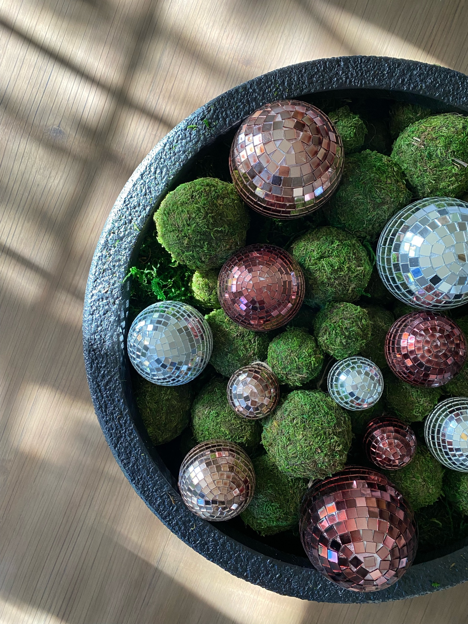 Create your own holiday disco ball centerpiece bowl!

#LTKhome #LTKHoliday #LTKSeasonal