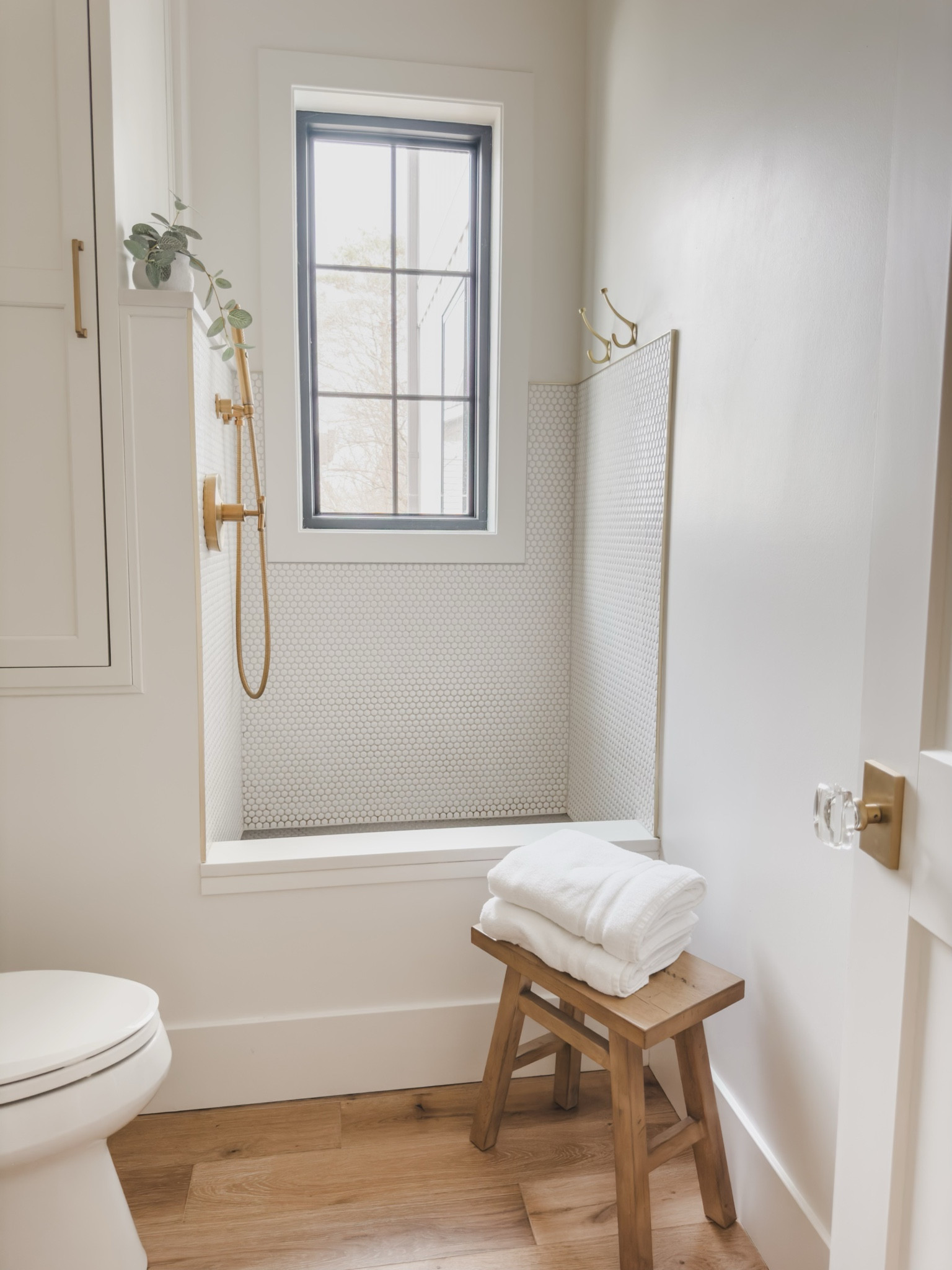 Bright and airy powder room with creamy whites, gold detail, and neutral wood tones. Large windows allow for natural lighting in small spaces

Spring style, powder room, small bathroom, creamy whites, neutral wood tones, gold detail, light and bright, neutral home, organized home, bright and airy, doorknob details, furniture faves, wooden stool, aesthetic home, found it on Amazon, Target style, Kohler, shop the look!

#LTKhome #LTKstyletip #LTKSeasonal