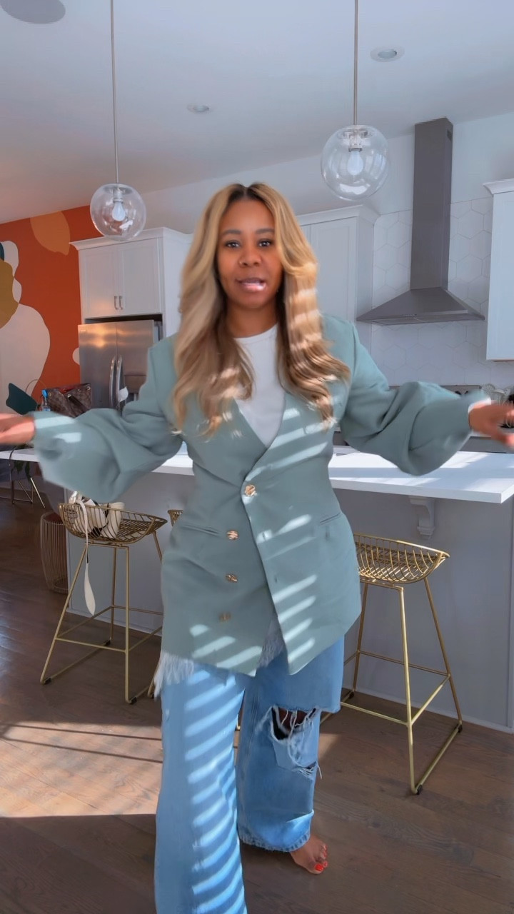 I’m back! Spring ready! Jeans and tshirt are from @Zara and jacket/dress is from @prettylittlething 

#LTKootd #LTKOver40 #LTKgrwm