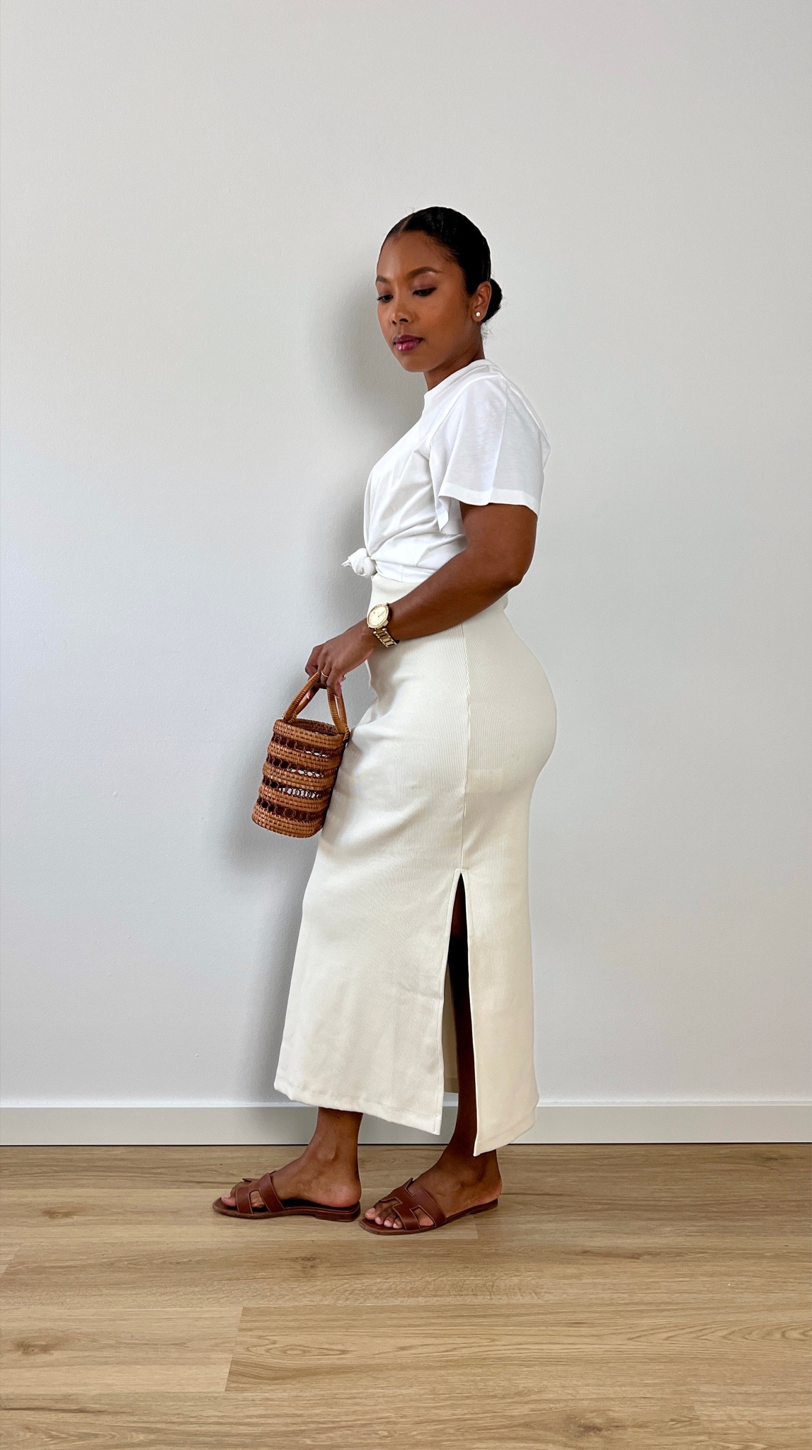All white outfit with brown accessories summer outfit🤍

outfit inspiration, summer style, H&M, ribbed white midi dress, Cult Gaia coco basket bag, Hermès Oran sandals, Steve Madden sandals, COS clean cut tshirt.

#LTKcurves #LTKstyletip #LTKSeasonal