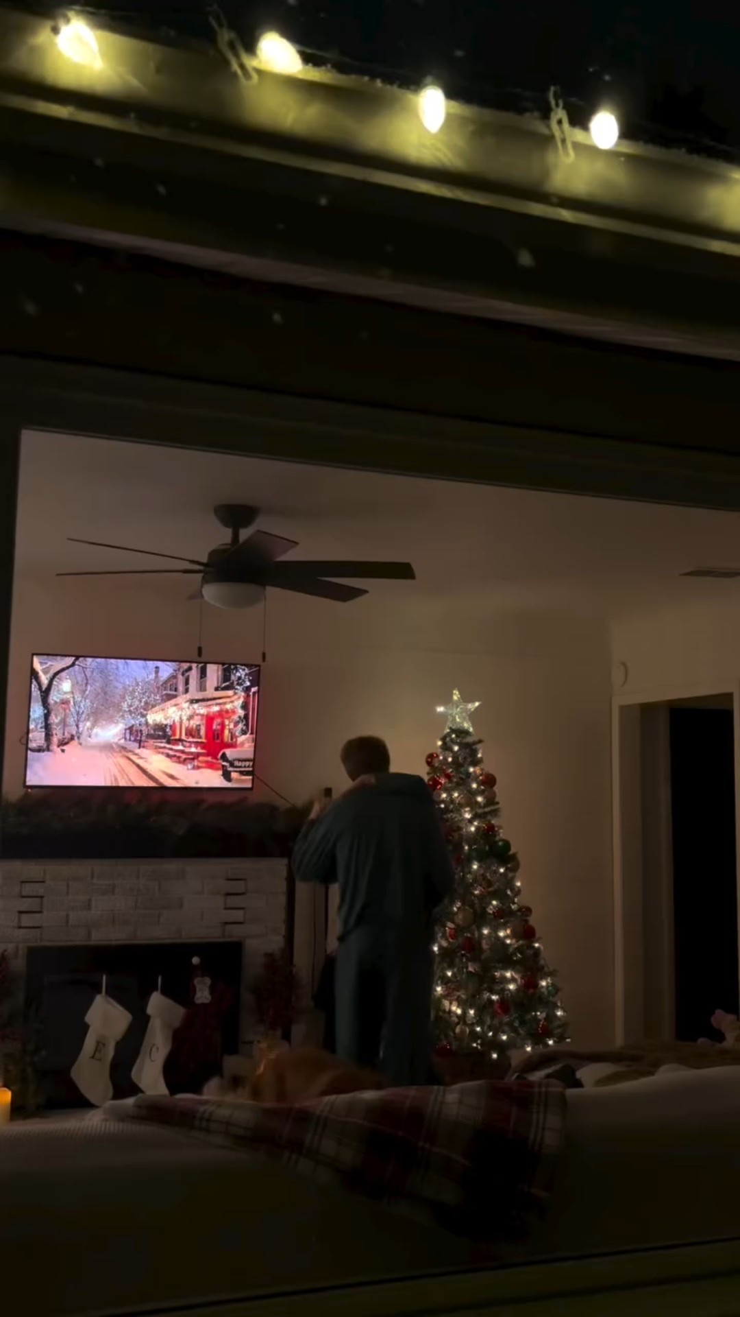 home ❤️🎄

#LTKHoliday #LTKSeasonal #LTKCyberWeek