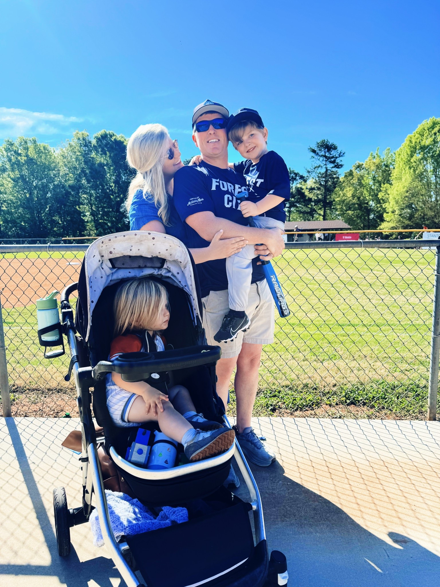 And then we had our very first scrimmage of the year 🧢⚾️ and it was fun seeing Judson with all of his buddies out here!! 🏟️🇺🇸 Yay for the official start to TBall season around here!!! 🎉☀️