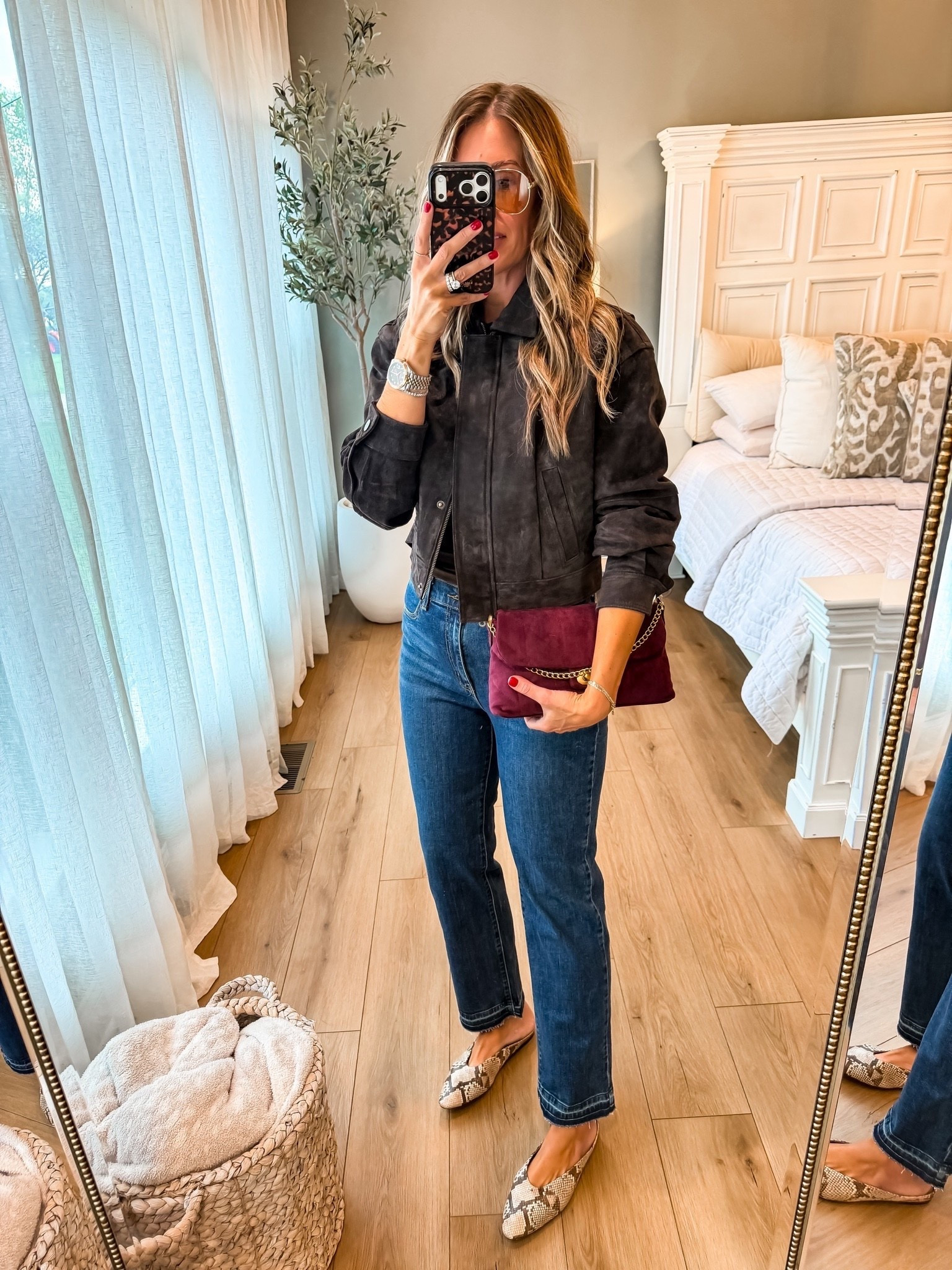 Brown obsessed 🤎 This jacket + burgundy bag combo is SO good with denim.

brown jacket, suede jacket, burgundy bag, denim outfit, casual chic, everyday outfit, neutral style, statement bag, jeans outfit, women’s fashion, outfit inspiration, TheMomInStyle

#LTKTall #LTKootd #LTKgrwm