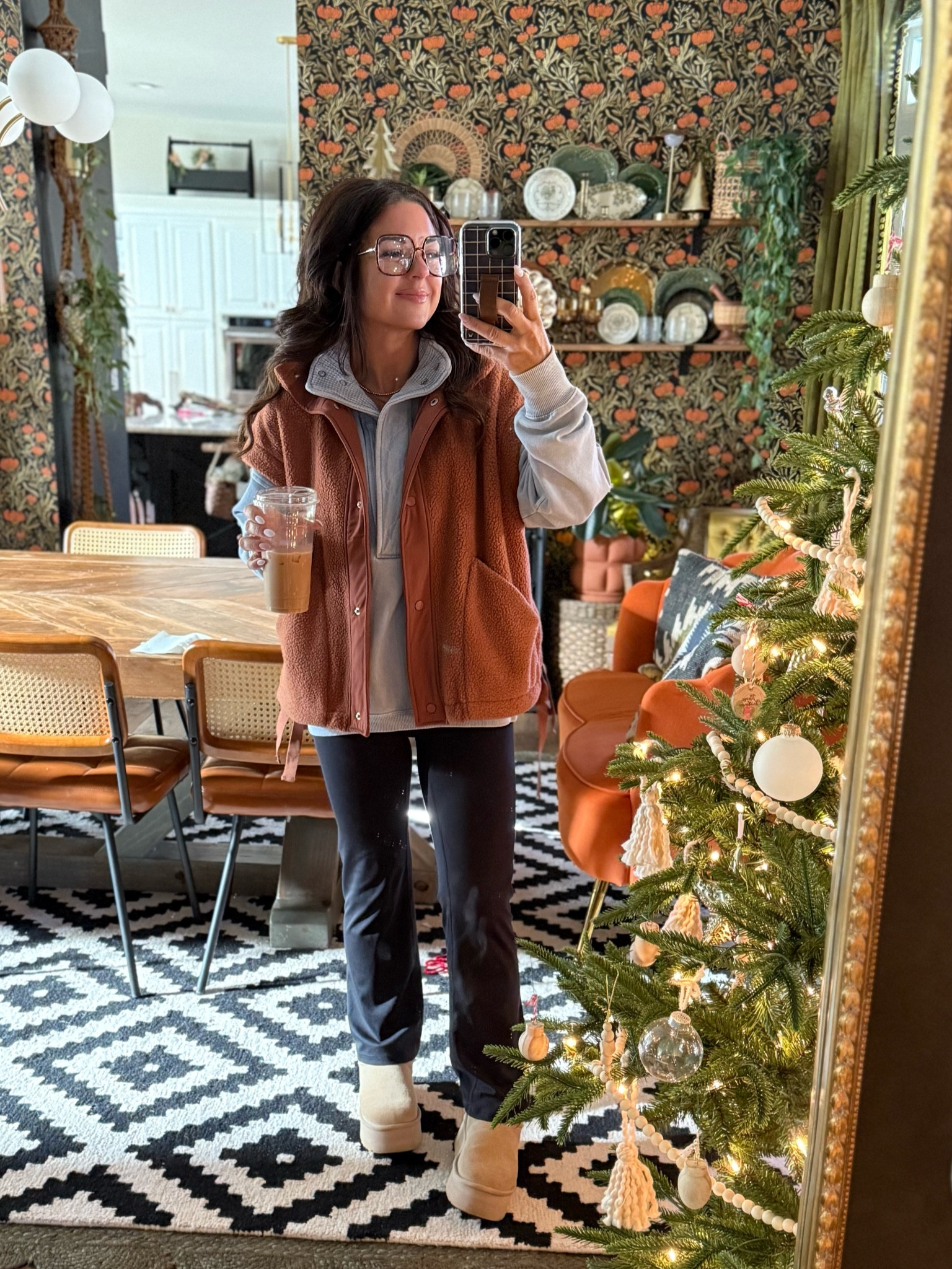 All on sale and cozy winter outfit 

#LTKActive #LTKSaleAlert #LTKSeasonal