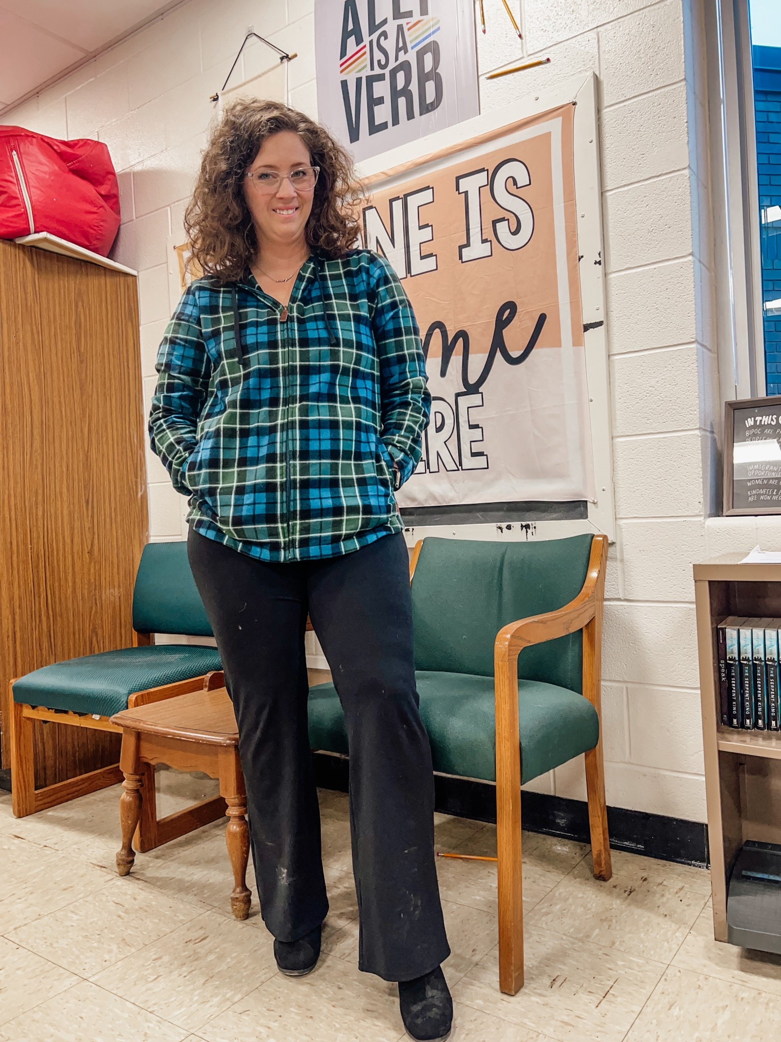 Day 63 ✔️

My in-laws are of the Grahams of Montrose clan in Scotland and I was gifted a family plaid for Christmas! 

English teacher ootd 


#LTKWorkwear #LTKMidsize #LTKFindsUnder100