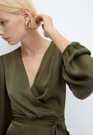 Vestido Mango Midi Transpassado Babados Verde | Dafiti (BR)