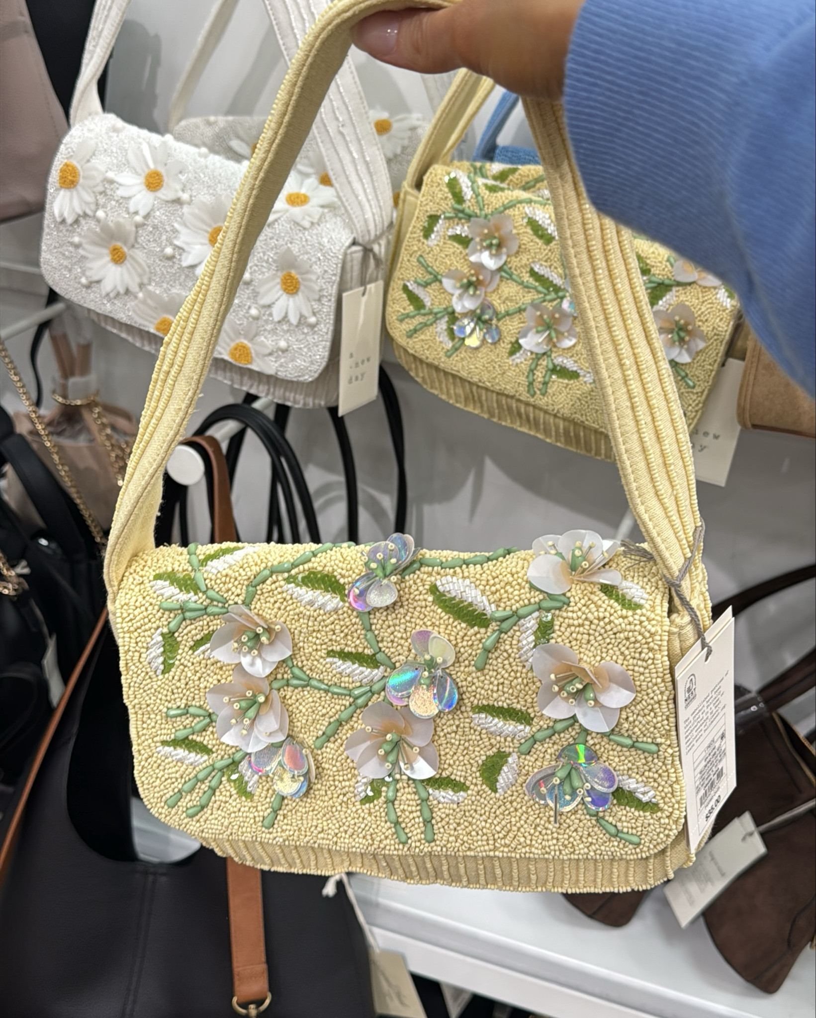 These Spring purses from @Target are stunning!!



#LTKSpringSale #LTKTravel