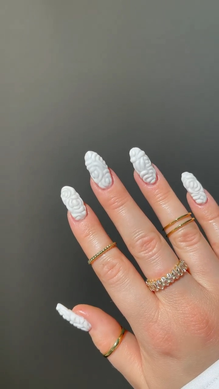 It was too good not to recreate 😮‍💨🦢🤍 

Using Lechat

Awakening Gel
Awakening Acrylic powder 

Links in bio. 🫶🏼

#rihanametgala #rihanaandasap #metgala2023 #metgaladress #metgalarihanna #lechatnails #lechat #amazonfinds #fashiontrends #nailtrends #nailsofinstagram #nailtutorials

#LTKbeauty #LTKbaby #LTKfit
