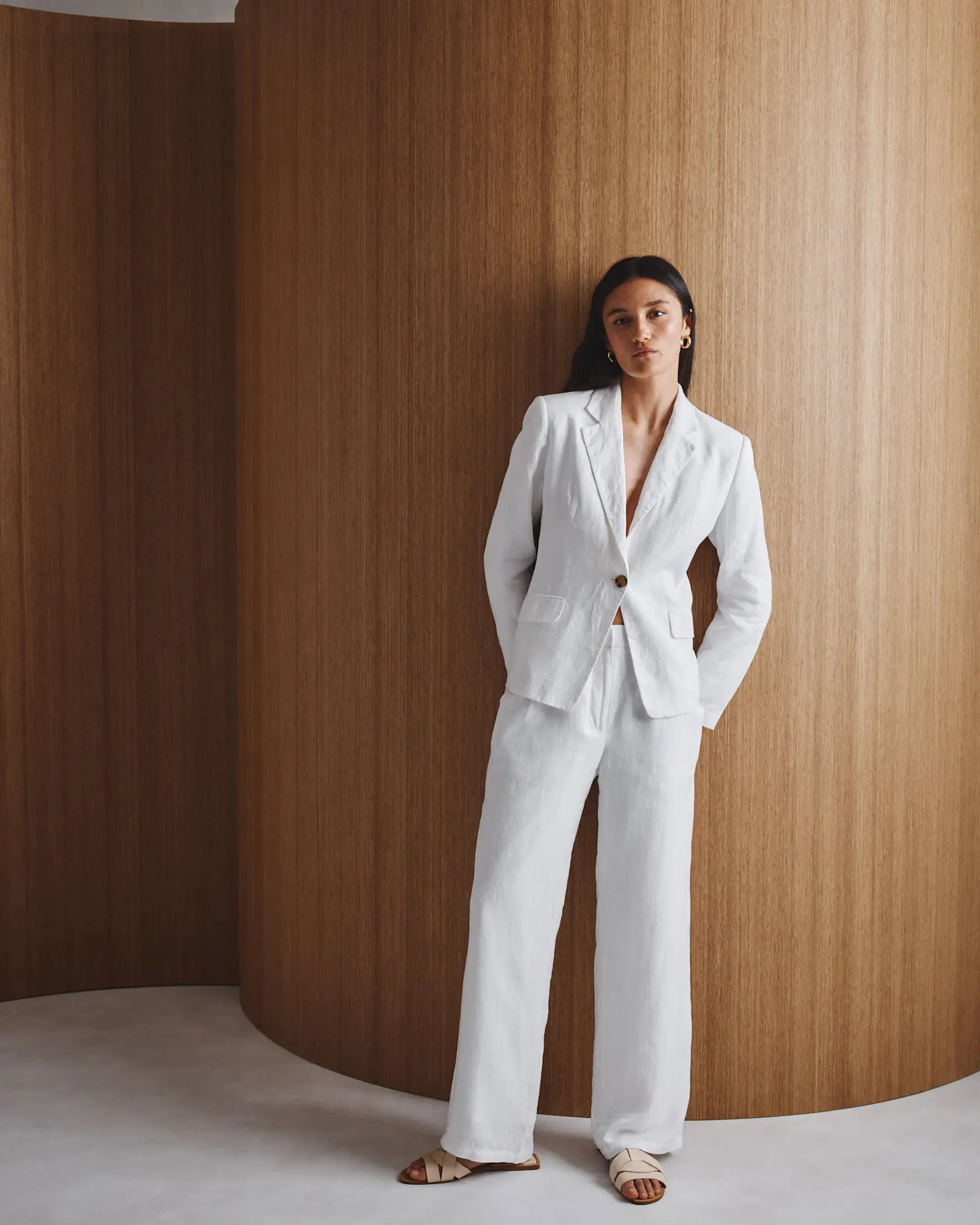 100% European Linen Pleated Trouser in White | Quince