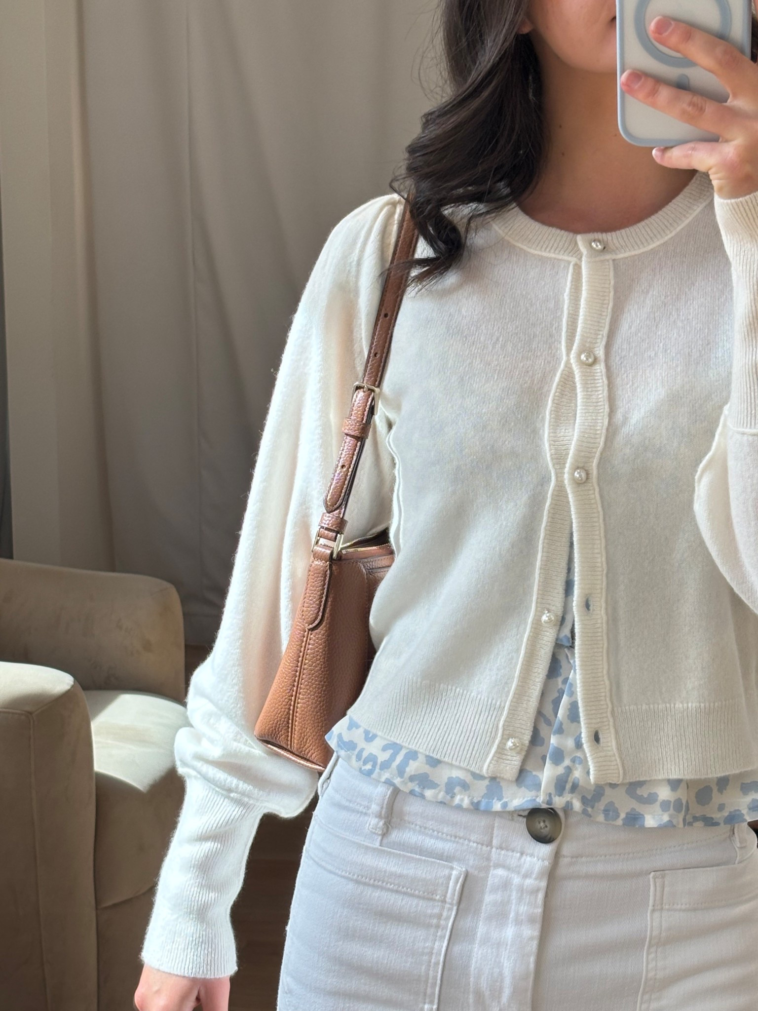 The best cardigan for bridal appointments!!!

#2026Bride #bride #bridalera


#LTKootd #LTKgrwm #LTKWedding