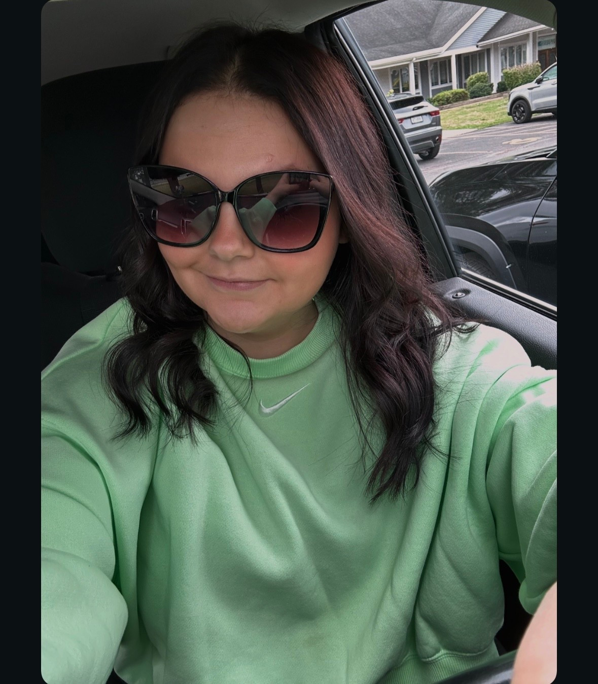 Dark hair switch up and OOTD running Saturday errands! 

#nike #saturdayoutfits #ootd #sweatersweater #crewnecksweatshirts

#LTKFindsUnder100 #LTKActive #LTKSeasonal