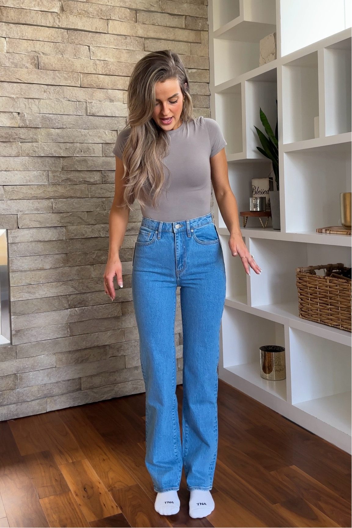 Denim from my Aritzia Haul! Wearing a size 25 in the color “No-Stress Light Blue"👖✨

#LTKworkwear #LTKautumn #LTKfitness