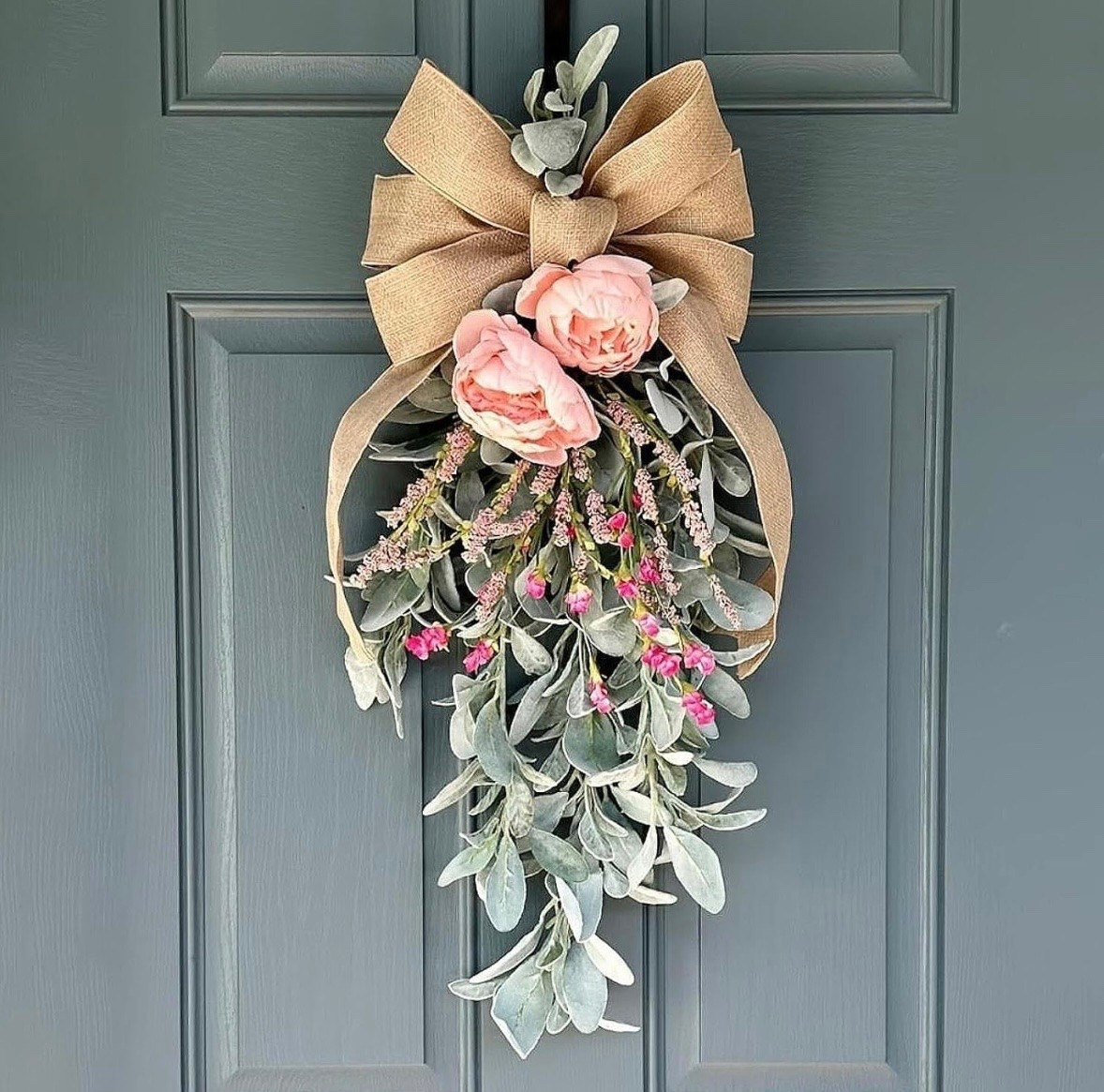 European Charm Collection 🥐🍨🦢☕️

Soft florals and timeless countryside elegance inspired by charming European cottages and blooming garden pathways.

Spring wreath. Summer wreath. Farmhouse decor. Floral wreath. Front door decor. Cottage style decor. Garden decor. Entryway decor. Home decor. European farmhouse style. Seasonal decor. Rustic charm.

Shop the collection.

#LTKHome #LTKU #LTKSeasonal