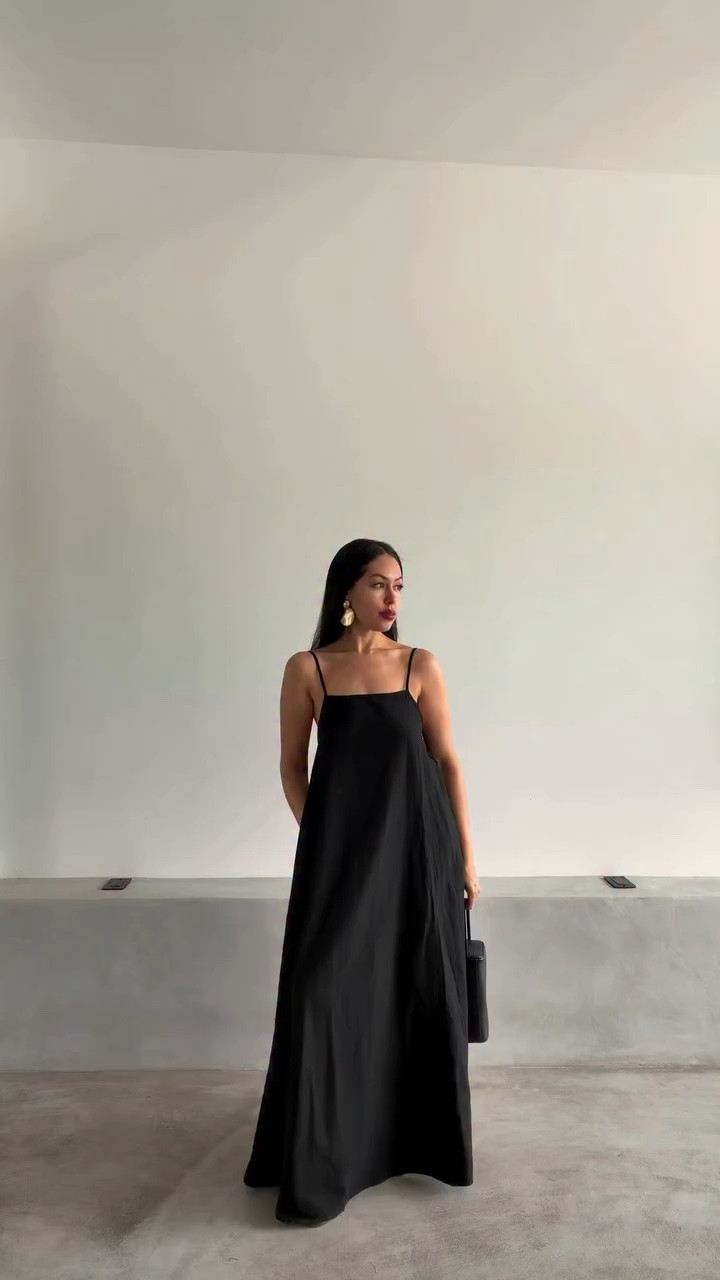 Maxi linen dress with pockets say less — Need the info? Drop a 🔗 or comment “shop” down below 🖤 Any items that aren’t available have been substituted with alternates.