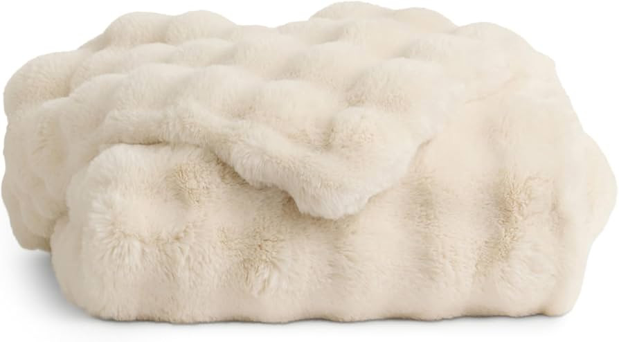 Cozy Earth Bubble Cuddle Blanket - Faux Fur Ultra-Soft Luxury Throw Blanket - Comfortably Weighte... | Amazon (US)