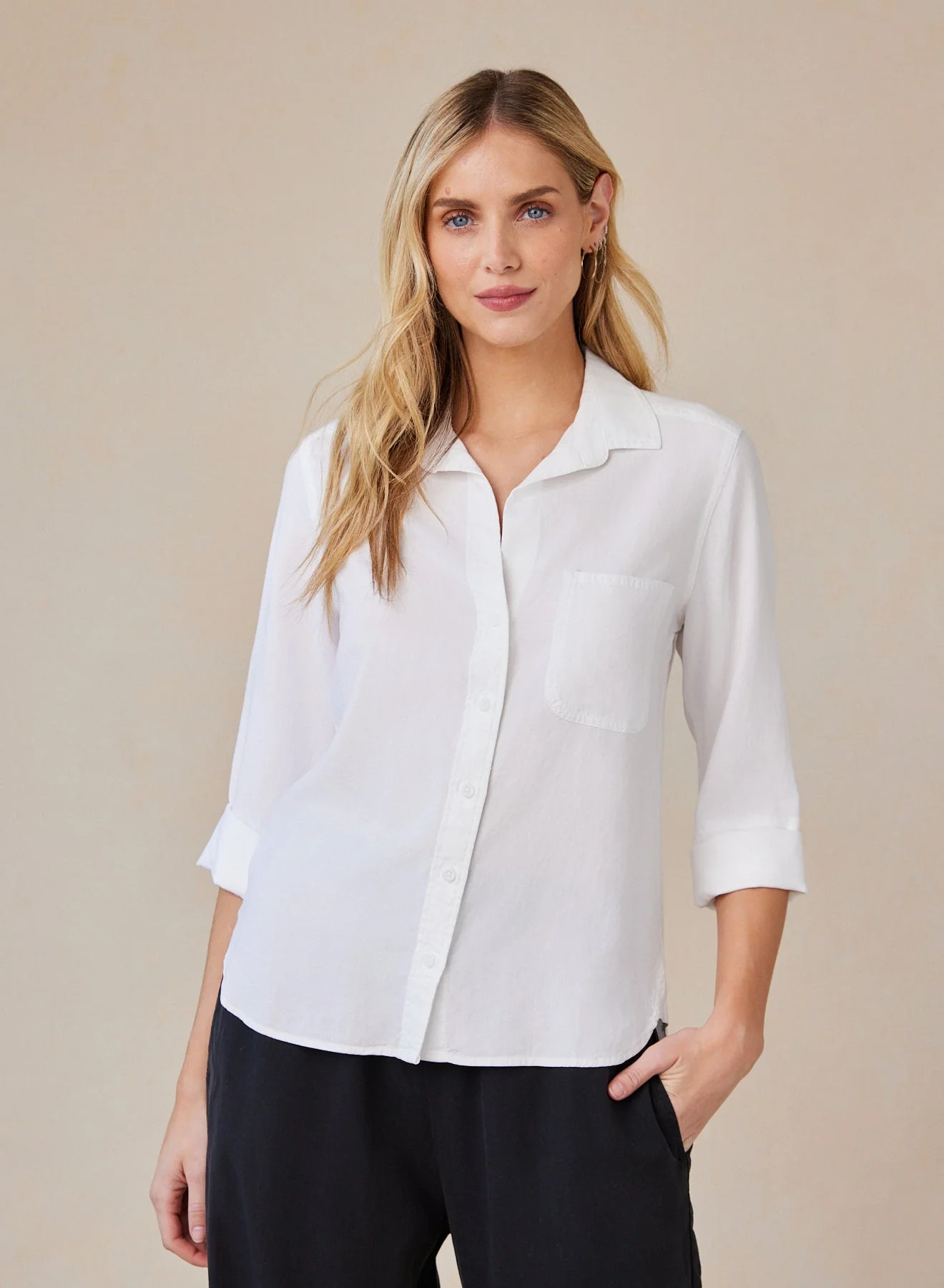 Effortless Shirt Tail Button Down in White - Bella Dahl | Bella Dahl