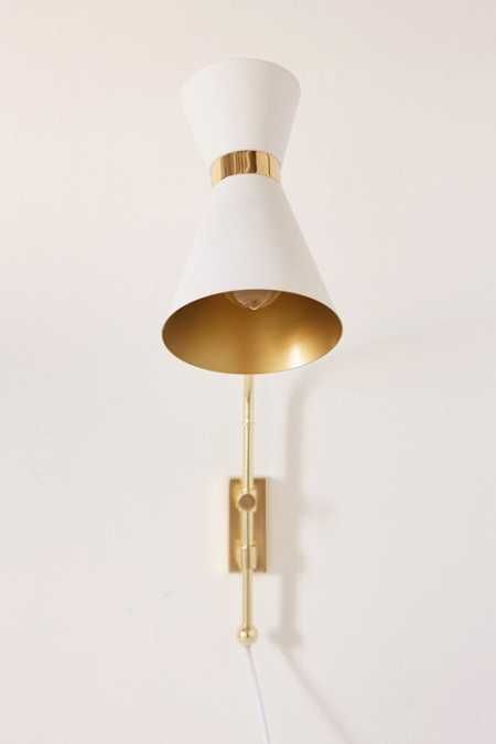 Ditte Sconce | Urban Outfitters US
