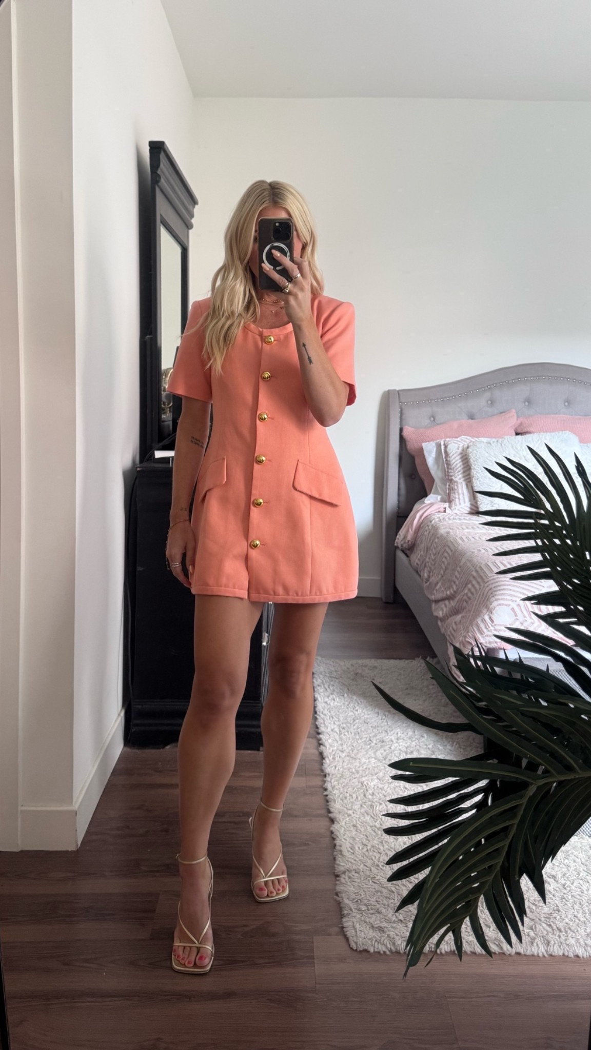 Coral jacket / dress with gold heels

#LTKootd