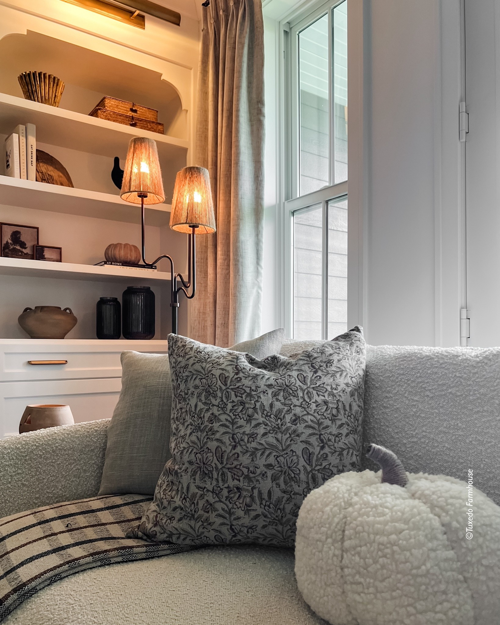 I found this hand block pillow cover at a great price on Amazon. I paid $80 for mine!

#LTKHome #LTKSeasonal #LTKFindsUnder50