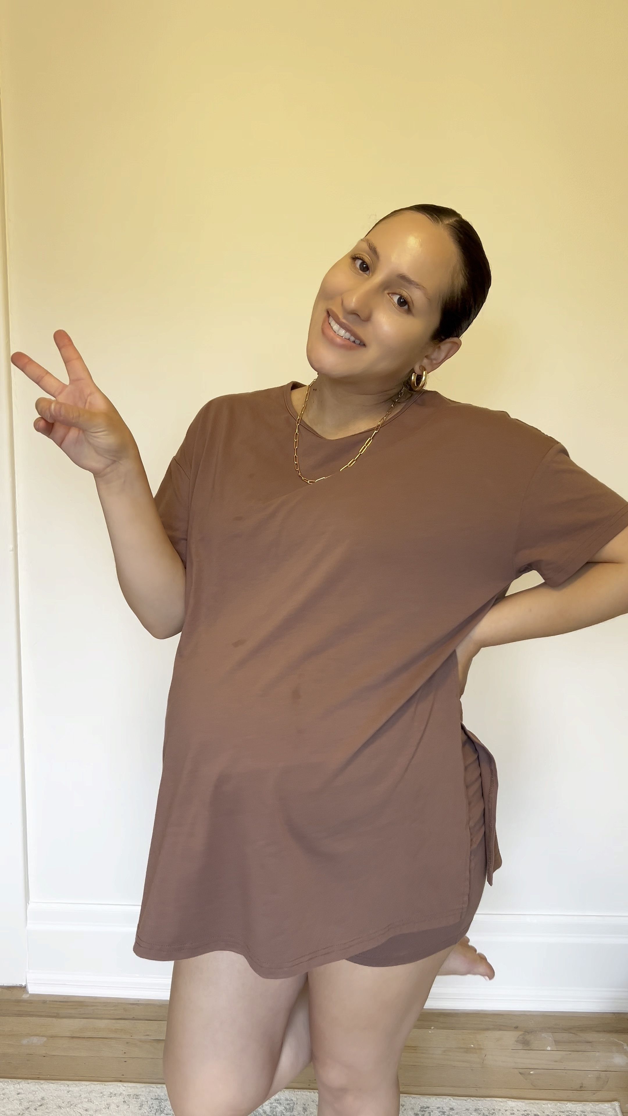 Getting comfy for a day of nesting with this Amazon set! I ordered this in my usual size

#LTKVideo #LTKBump #LTKFindsUnder100