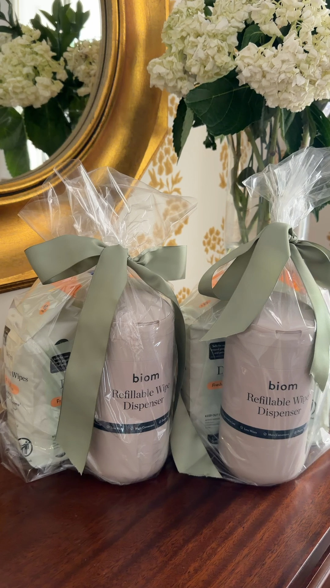 Wrapped up a few of my favorites for back to school teacher gifts! It was an easy ad to Target order and the wipes I love having on hand in the kitchen and car!

#LTKmomlife #LTKKids #LTKHome