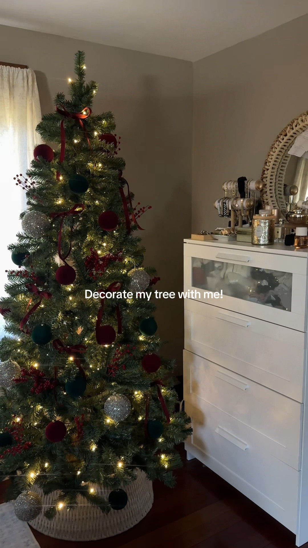 So obsessed with how my burgundy Christmas tree came out!! And I got everything for less than $100! 

#LTKHoliday #LTKFindsUnder100 #LTKHome