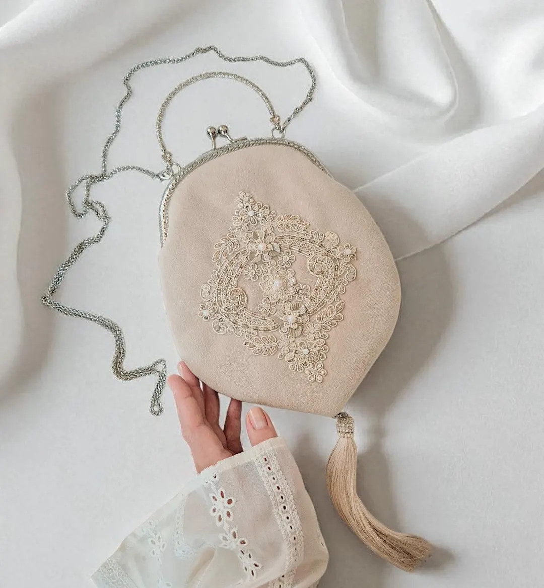 Beige Velvet Clutch With Lace and Pearls – Handmade Kiss Lock Bag With Chain & Tassel, Romantic... | Etsy (US)
