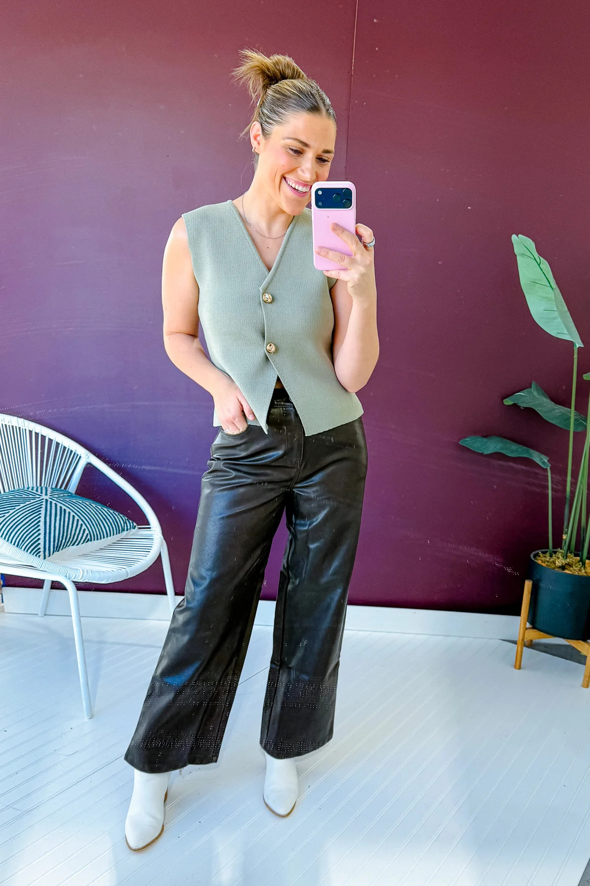 Shelbie Button Down Sweater Vest | MyEllement Boutique