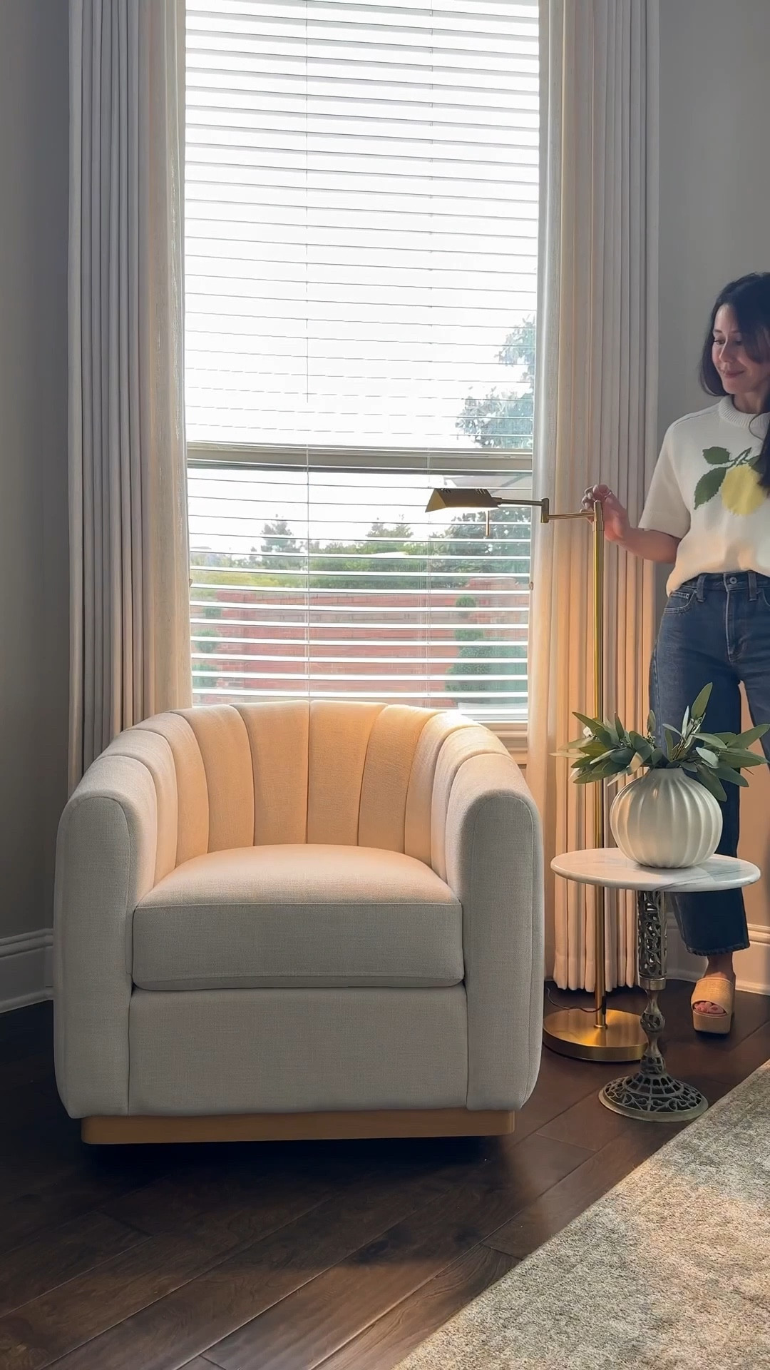 Sale alert! Walmart swivel accent chair ON SALE 🤍
One of my most-loved and most-asked-about chairs is now an even better deal. This affordable swivel accent chair from Walmart is comfortable, stylish, and looks way more expensive than it is. Perfect for a living room, bedroom, home office, or reading nook.

If you’ve been waiting to grab this budget-friendly accent chair, now is the time—these always sell out fast.


Walmart accent chair, swivel accent chair, affordable accent chair, living room chair, bedroom accent chair, modern accent chair, budget home decor, Walmart home finds, designer look for lesson 


#LTKSaleAlert #LTKHome