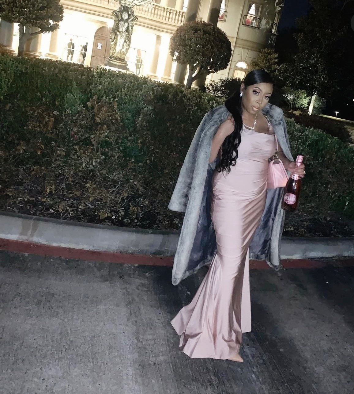 Party perfect looks to bring in 2026 🥳🧛‍♀️🪽🎉🎊

#LTKHoliday #LTKootd #LTKGiftGuide