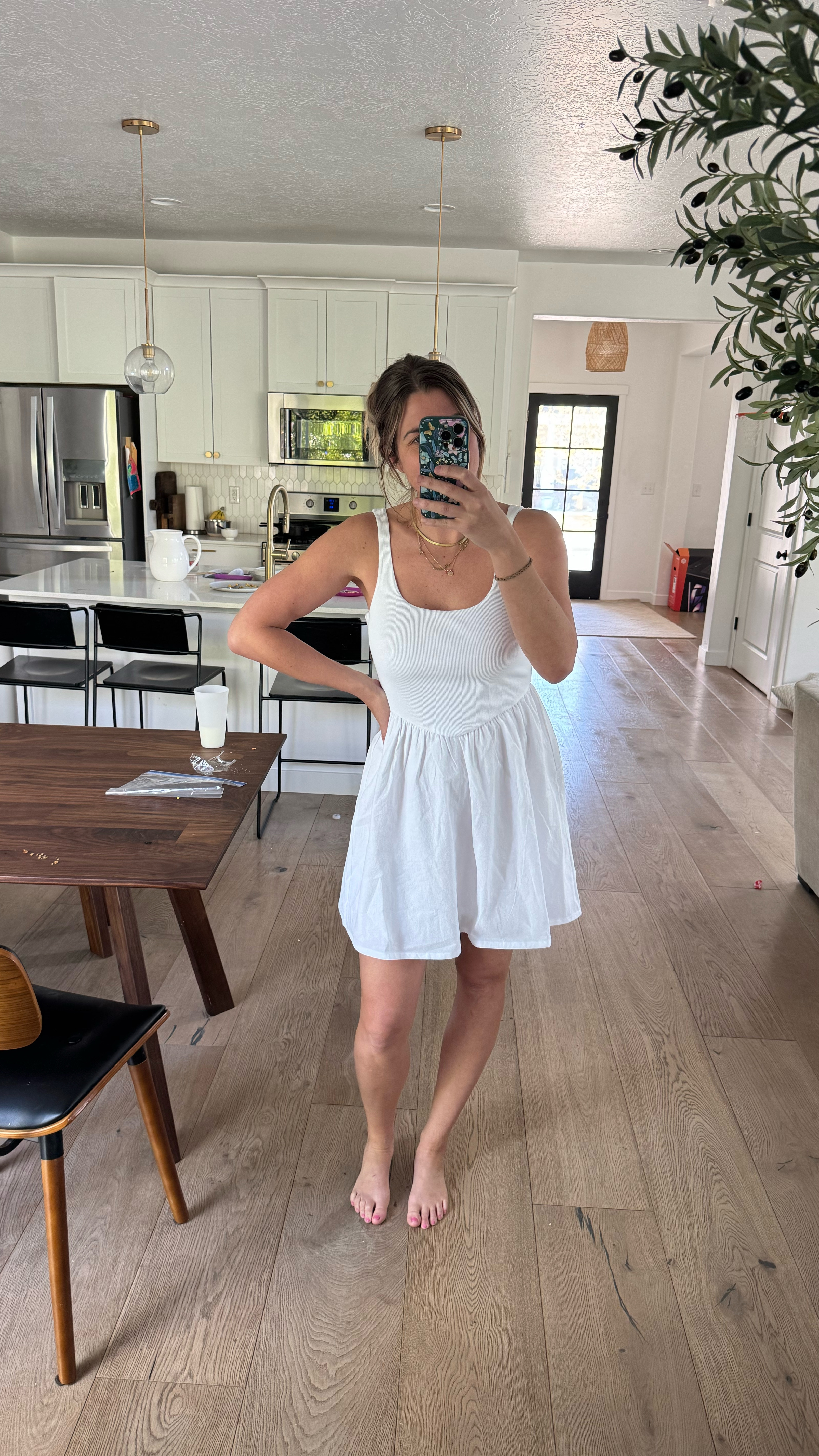 Walmart dress wearing size medium 

#ltkfashion #walmartfashion #affordablefashion #ltkstyle #walmartstyle #ootd #styleinspo #fashionfinds #budgetstyle #everydaystyle
